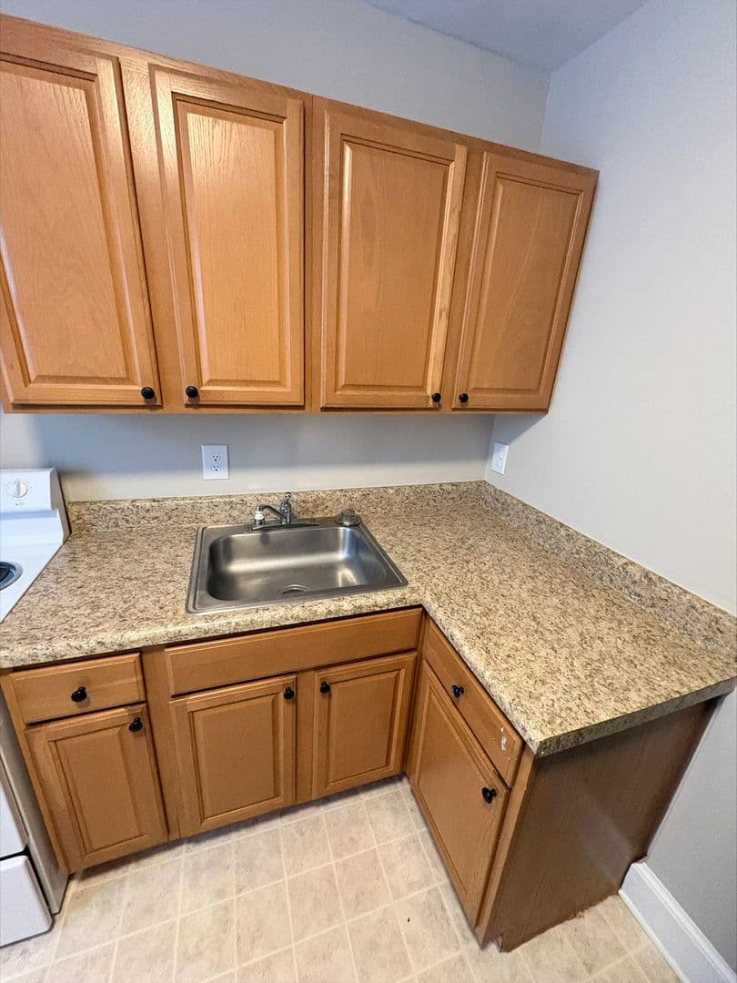 Portsmouth Apartment: 346 & 348 Washington