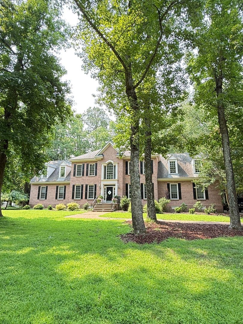 Williamsburg House: 2940 Nathaniel's Run