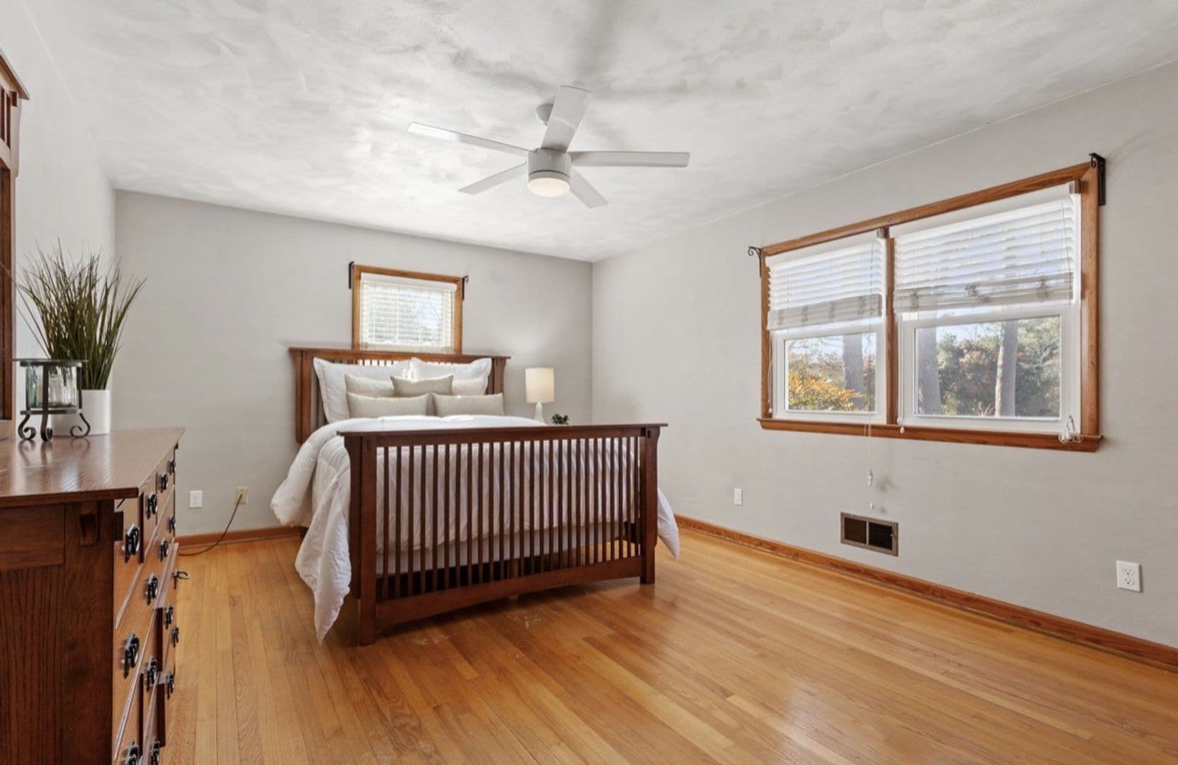 Virginia Beach House: 1404 Shelton Road