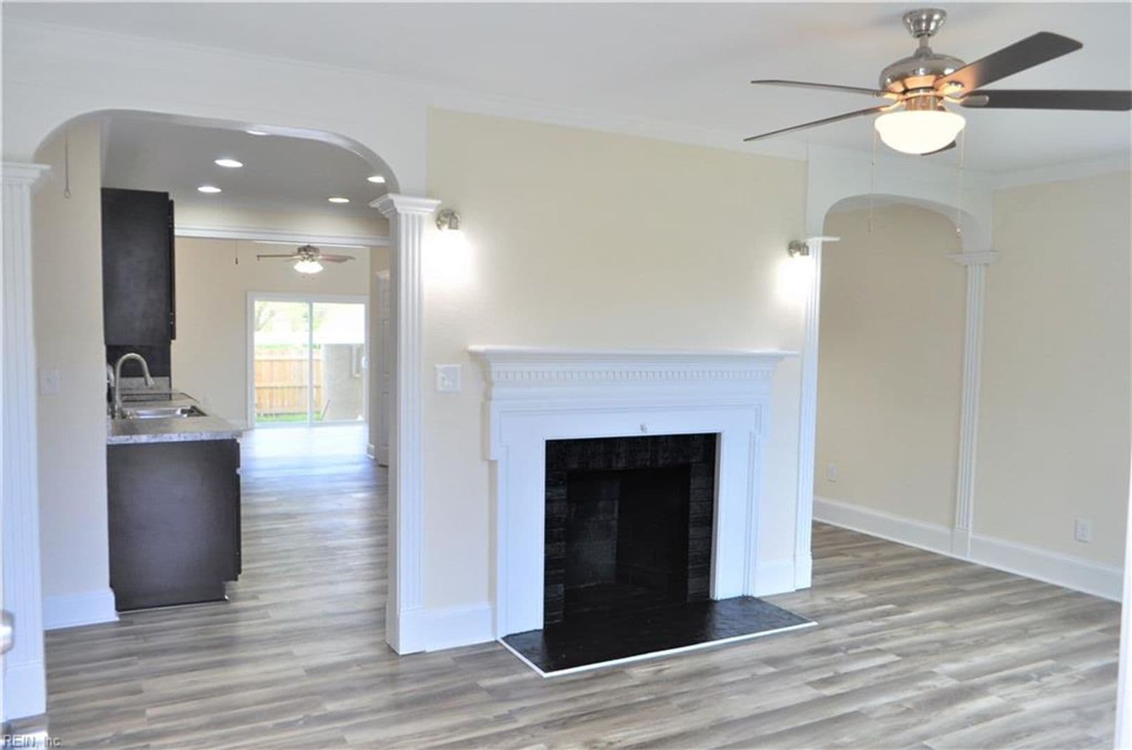 Norfolk House: 8213 Kathy Court