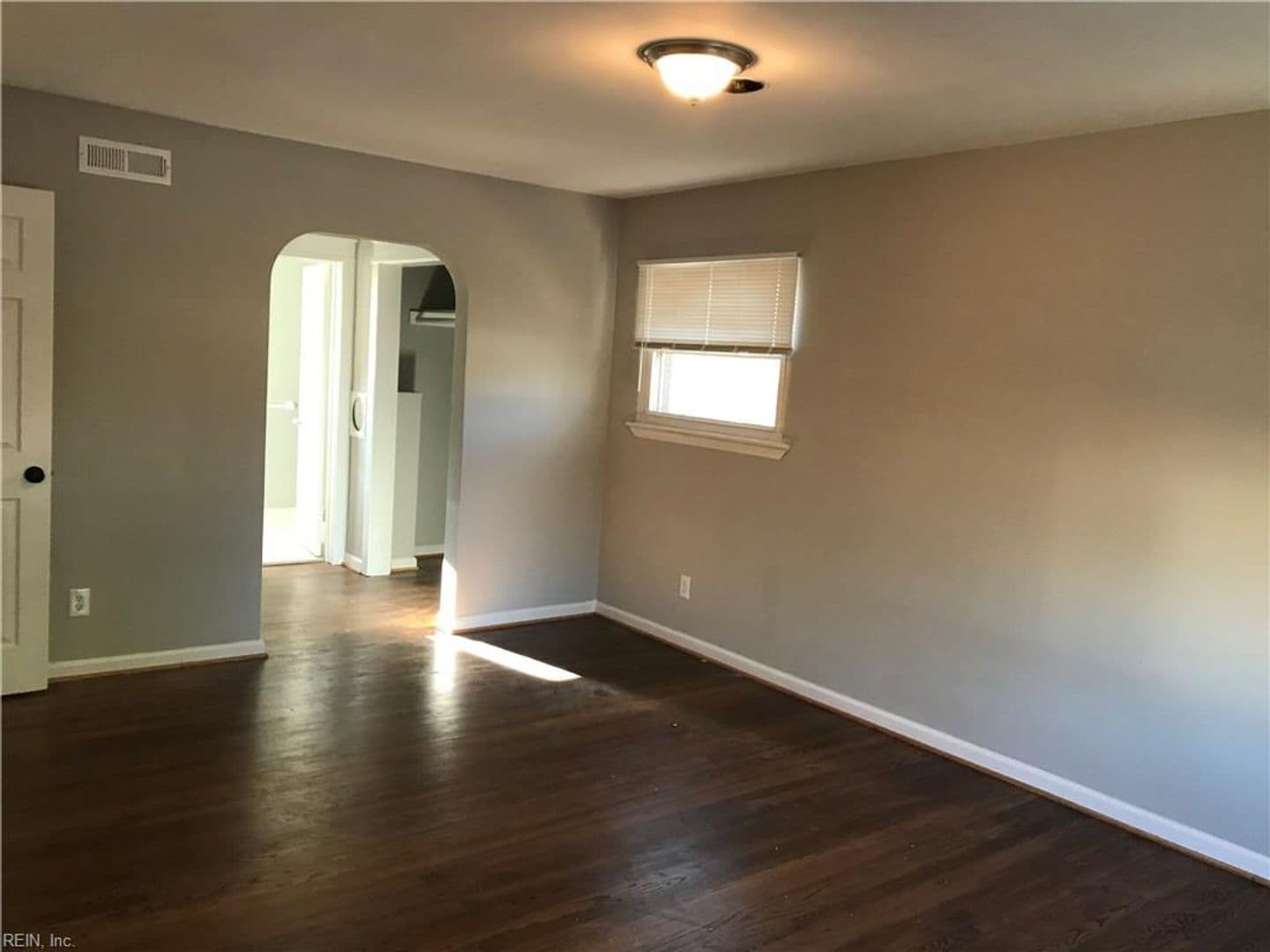 Virginia Beach House: 429 Schuyler Road