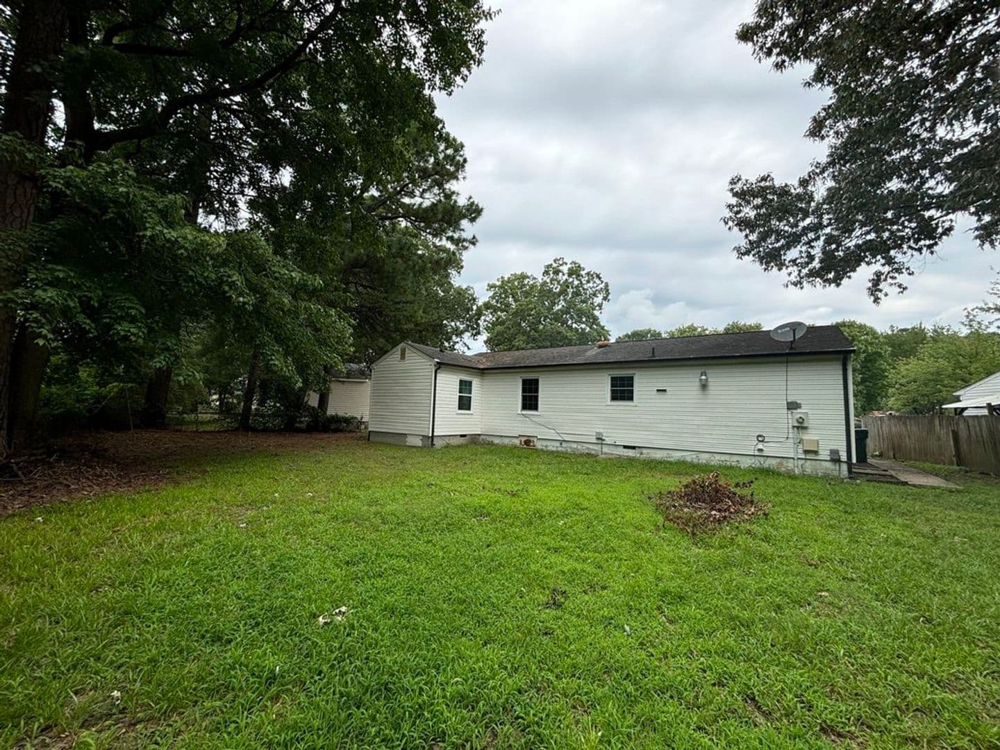 Newport News House: 163 Alva Circle
