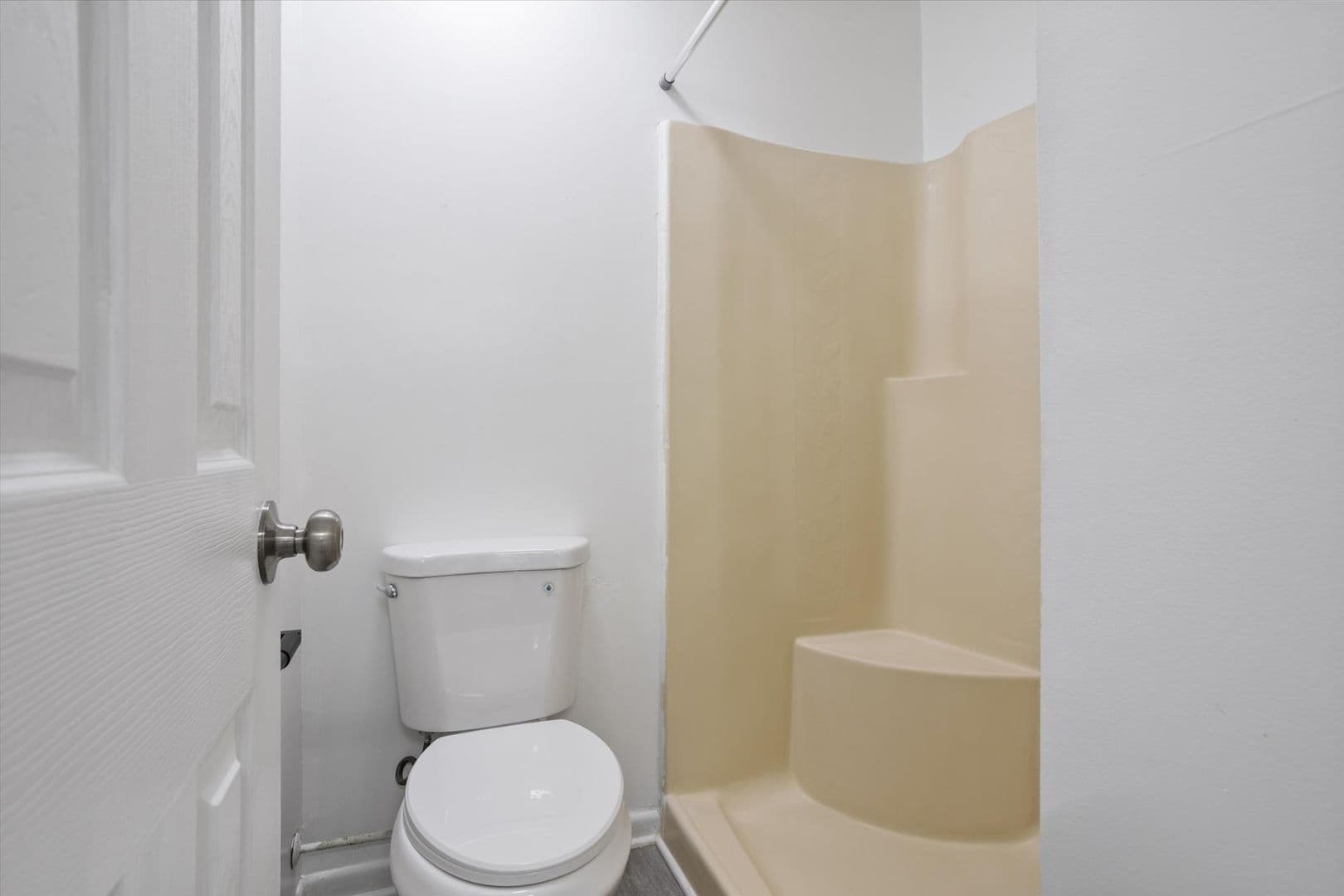 Virginia Beach Townhome: 5525 Campus Drive
