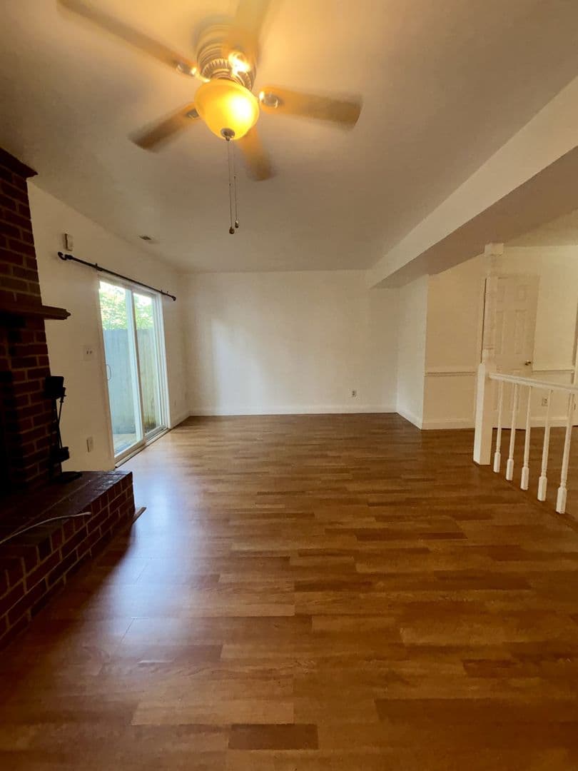 Virginia Beach House: 2487 Reagan Avenue