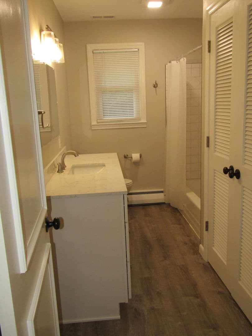 Virginia Beach House: 5113 Lobaugh Drive