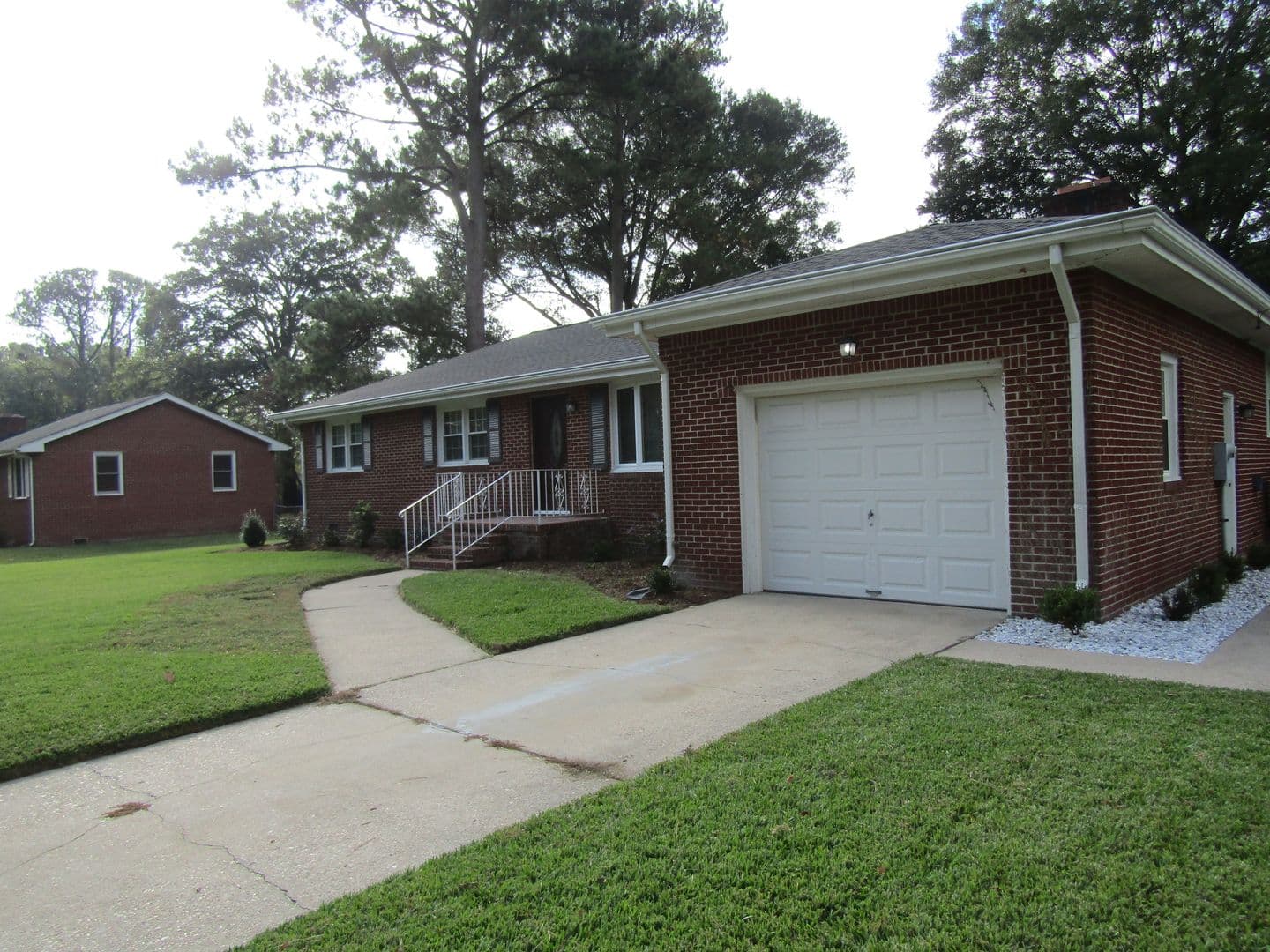 Virginia Beach House: 5113 Lobaugh Drive