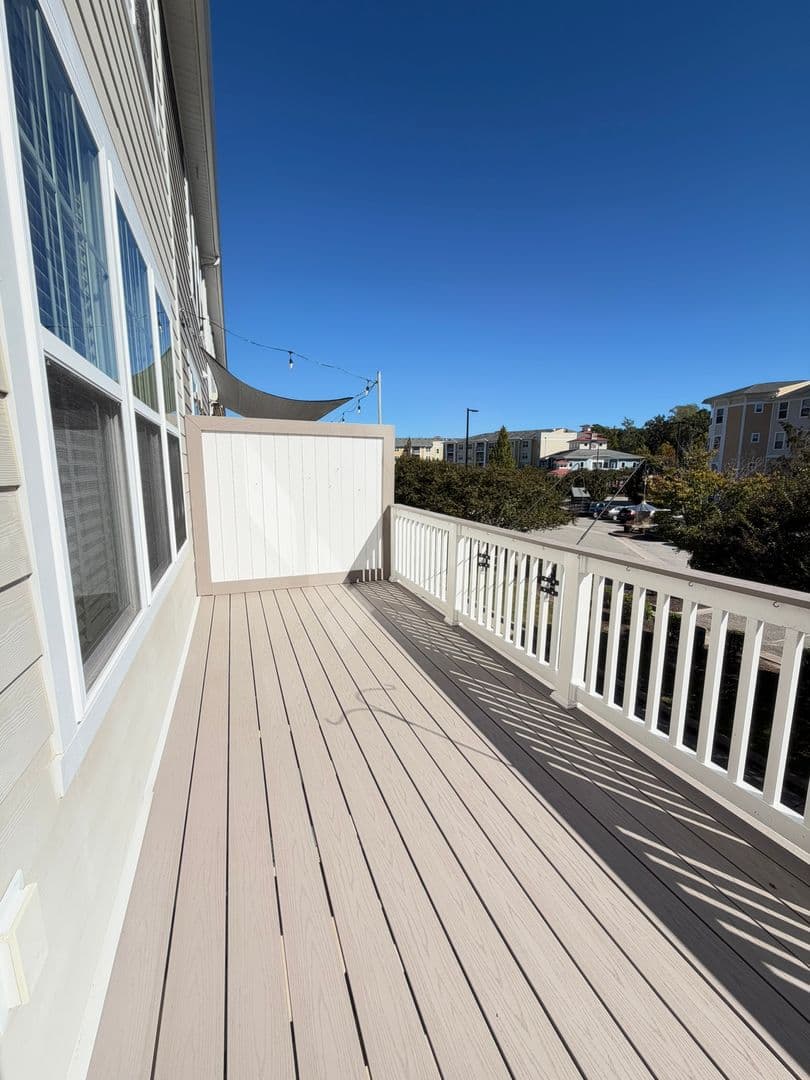 Williamsburg House: 4111 Prospect Street