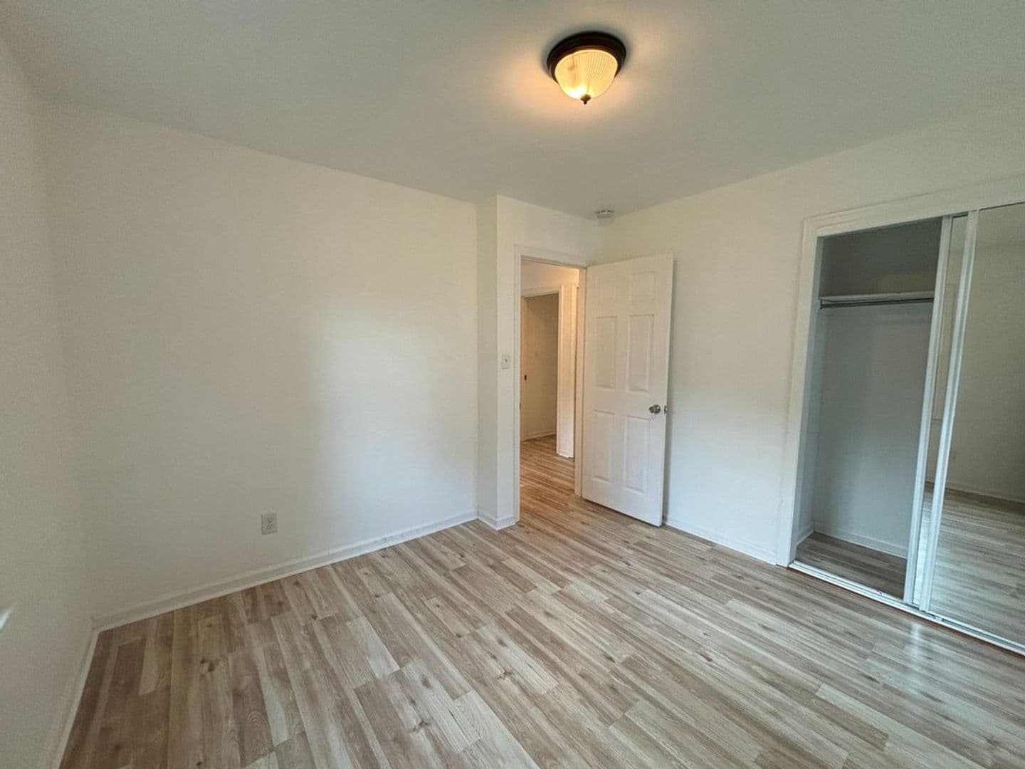 Newport News House: 163 Alva Circle