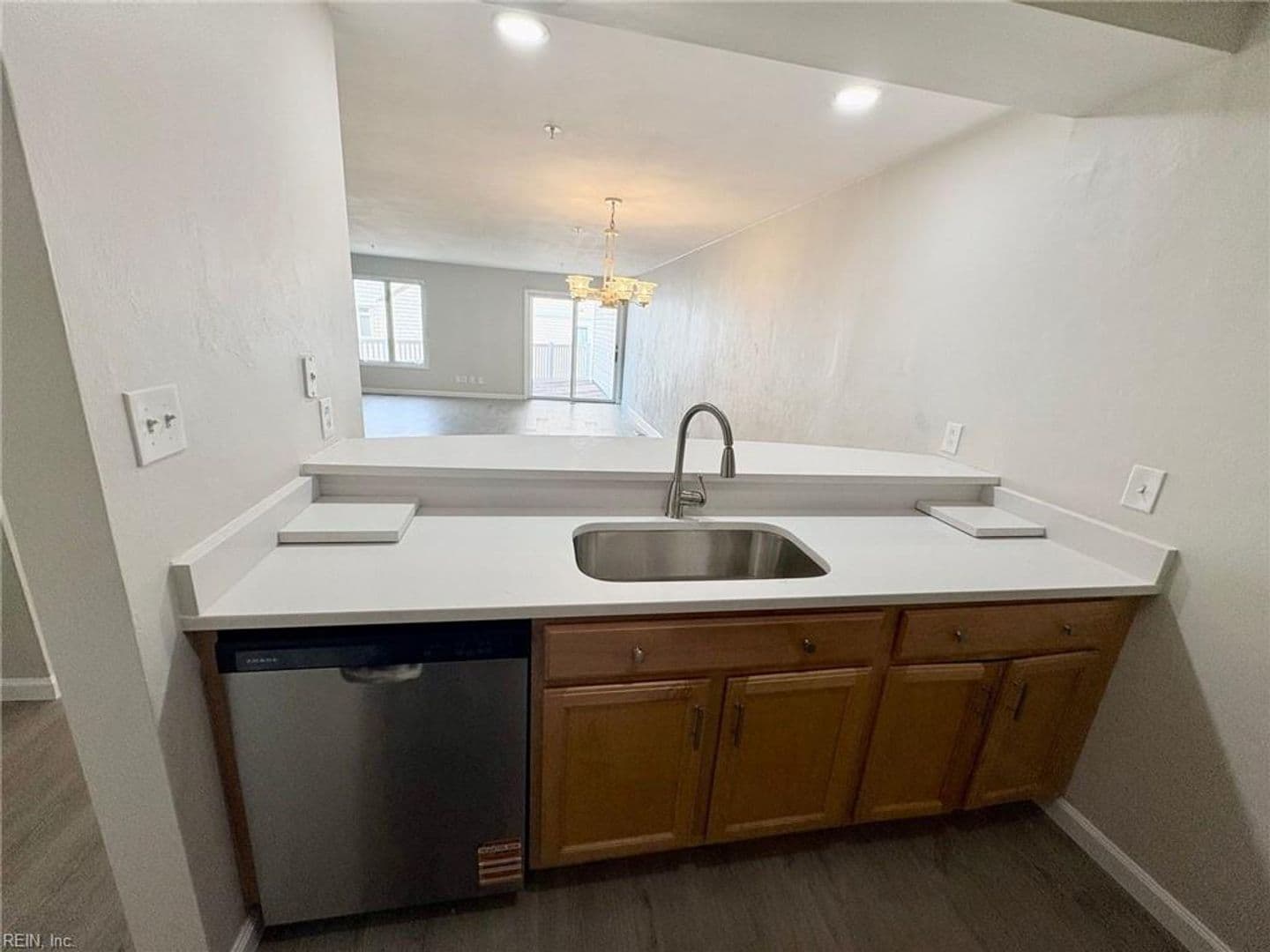 Virginia Beach Condo: 2356 Bays Edge Avenue