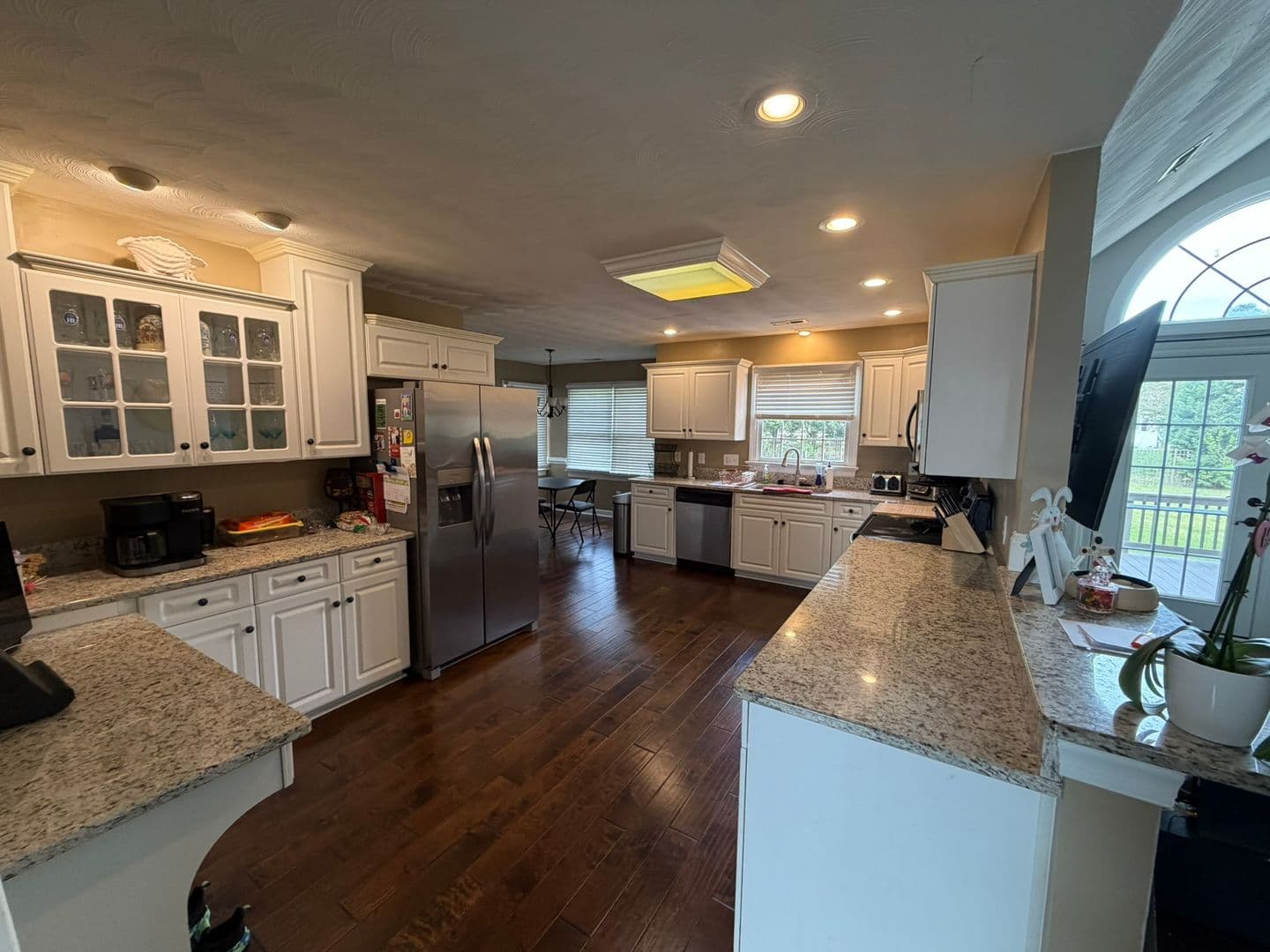 Suffolk House: 7003 Neal Court