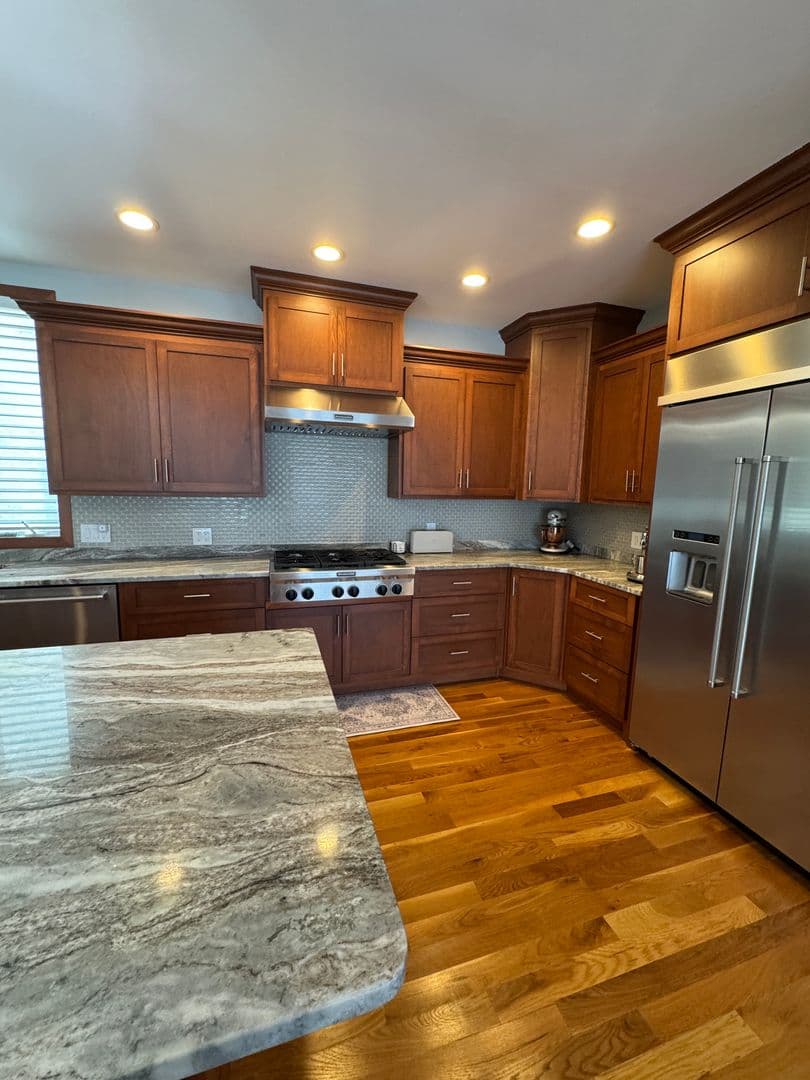 Norfolk House: 744 Yarmouth Street