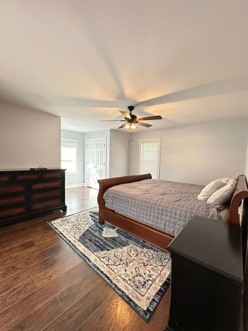 West Point House: 34067 King William Road