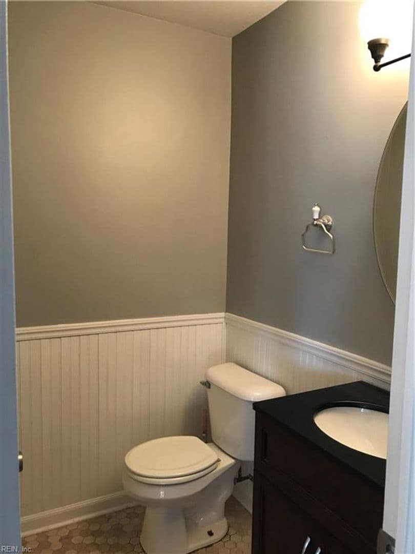 Virginia Beach House: 429 Schuyler Road