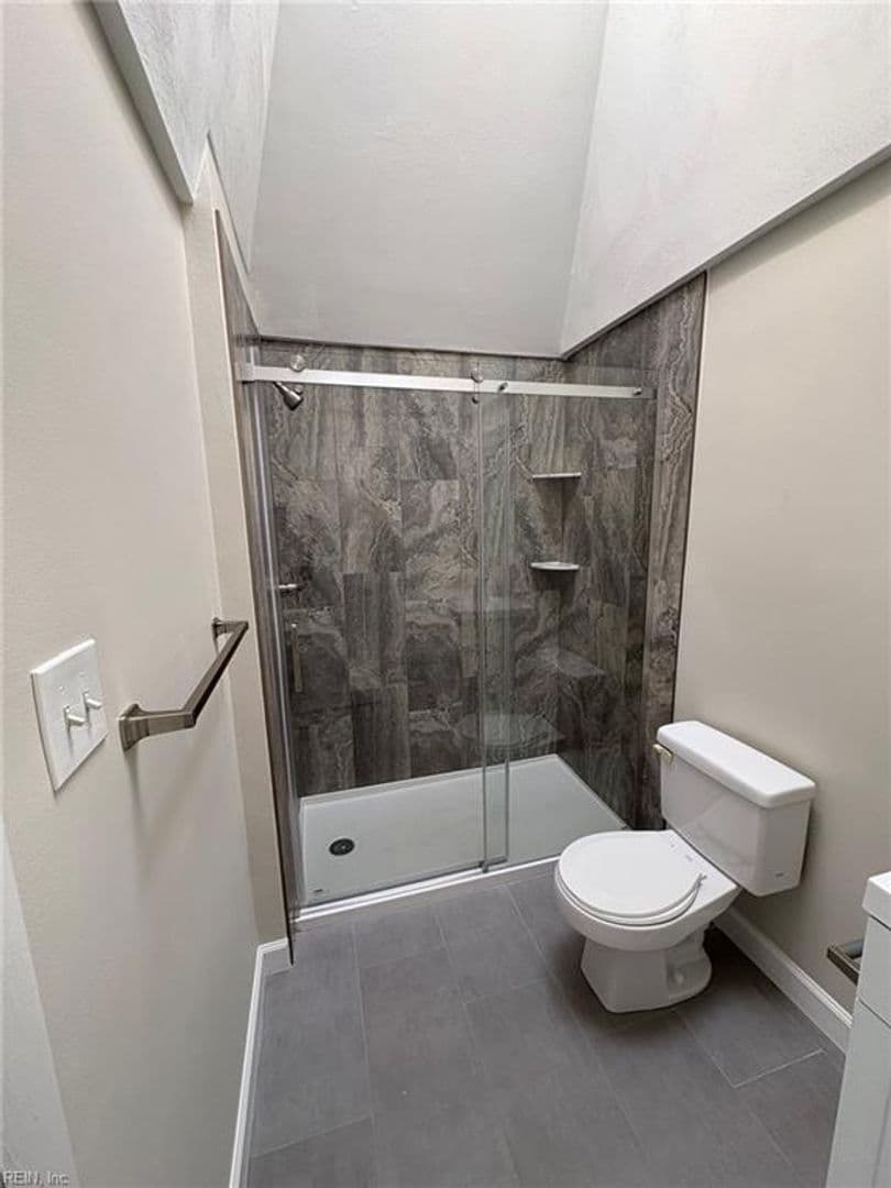 Virginia Beach Condo: 2356 Bays Edge Avenue