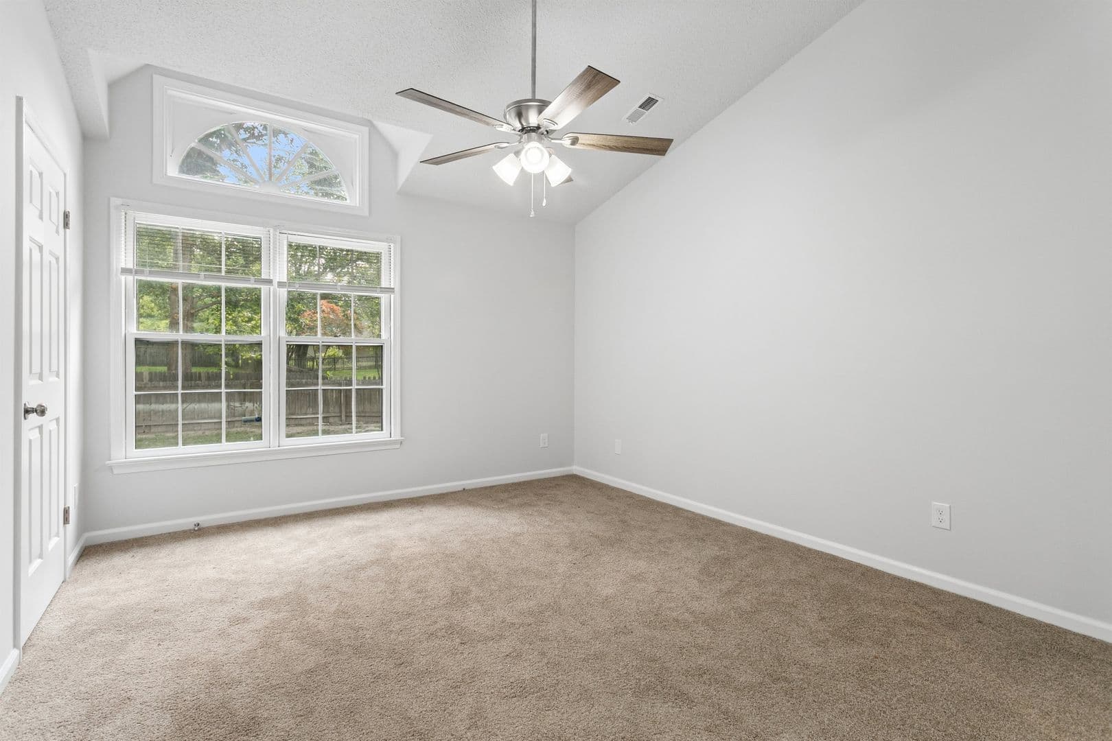 Newport News House: 903 Belvoir Circle