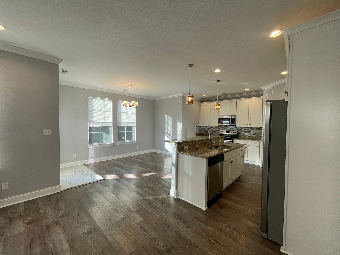 Norfolk House: 5153 South Cape Henry Avenue