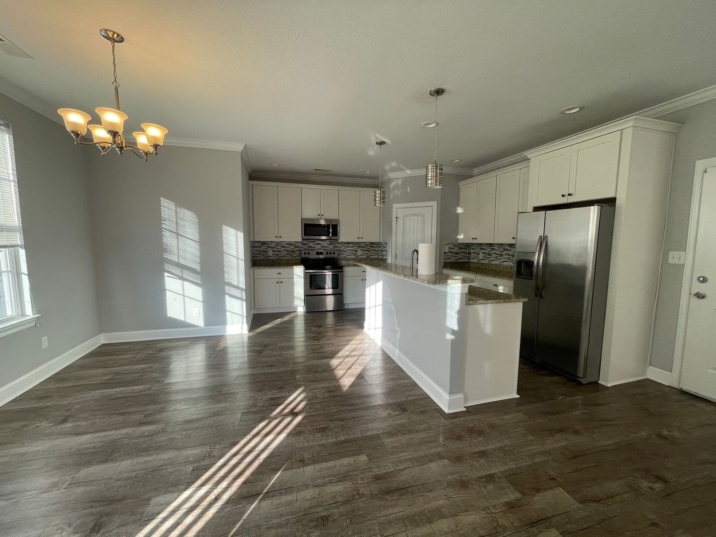 Norfolk House: 5153 South Cape Henry Avenue