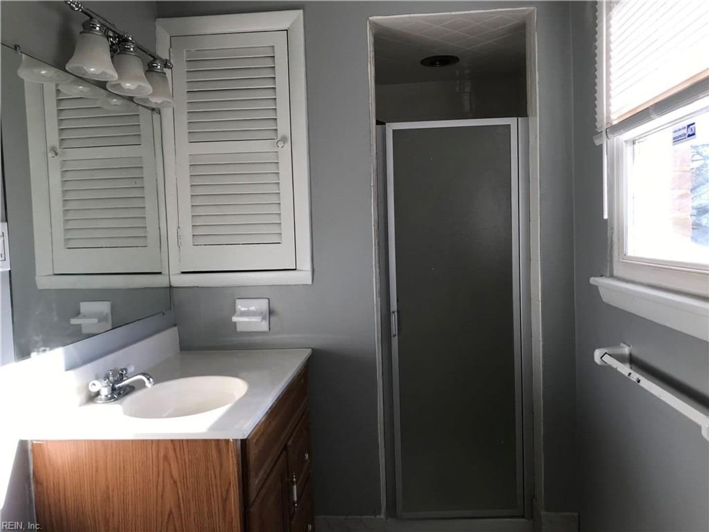 Virginia Beach House: 429 Schuyler Road