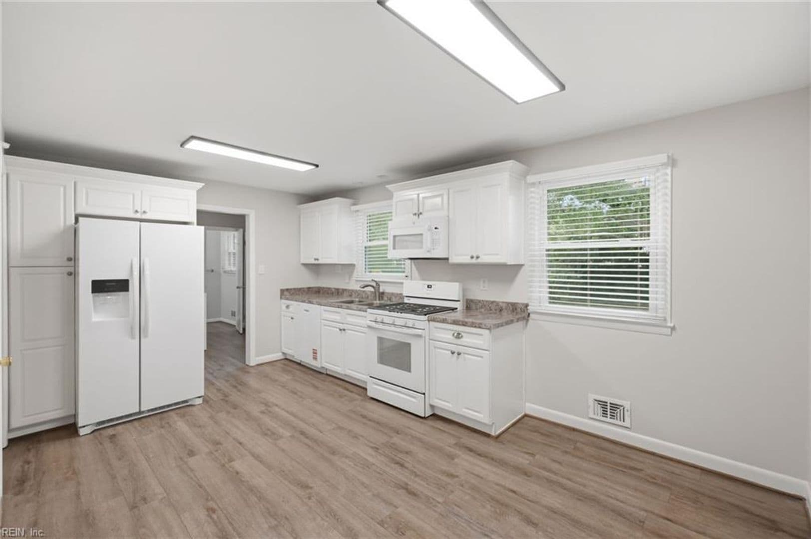 Virginia Beach House: 1912 Frizzell Drive