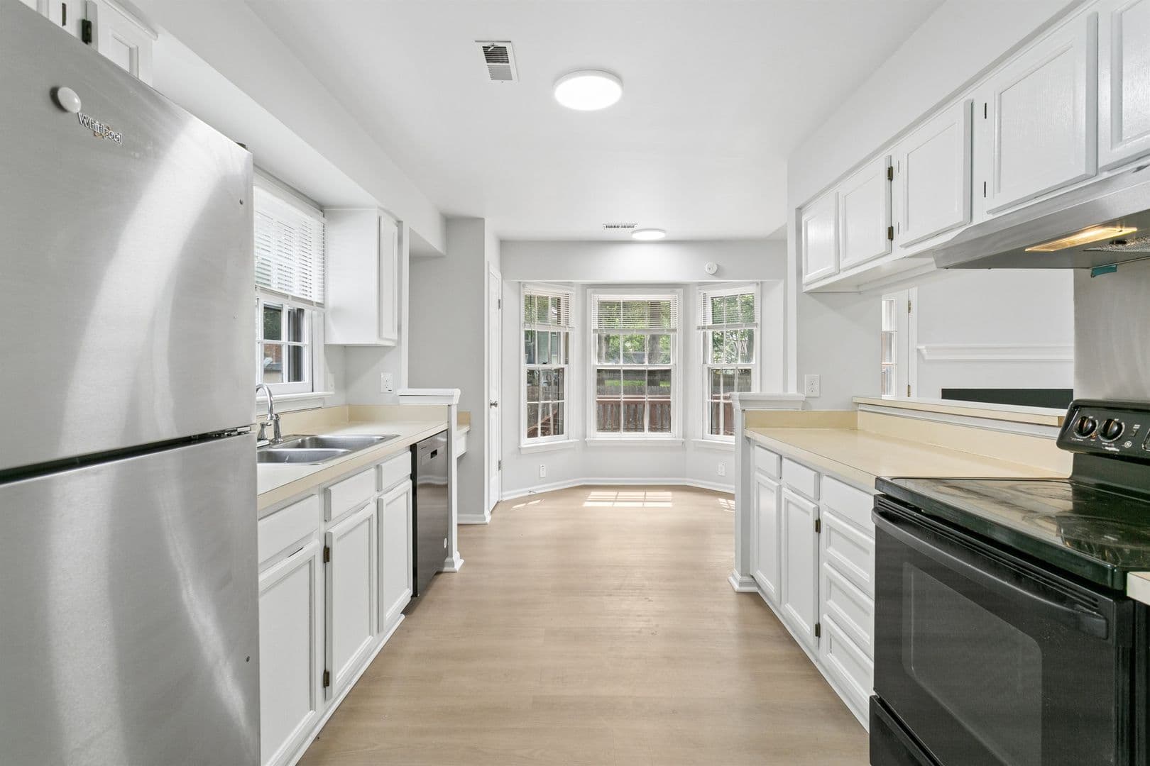 Newport News House: 903 Belvoir Circle
