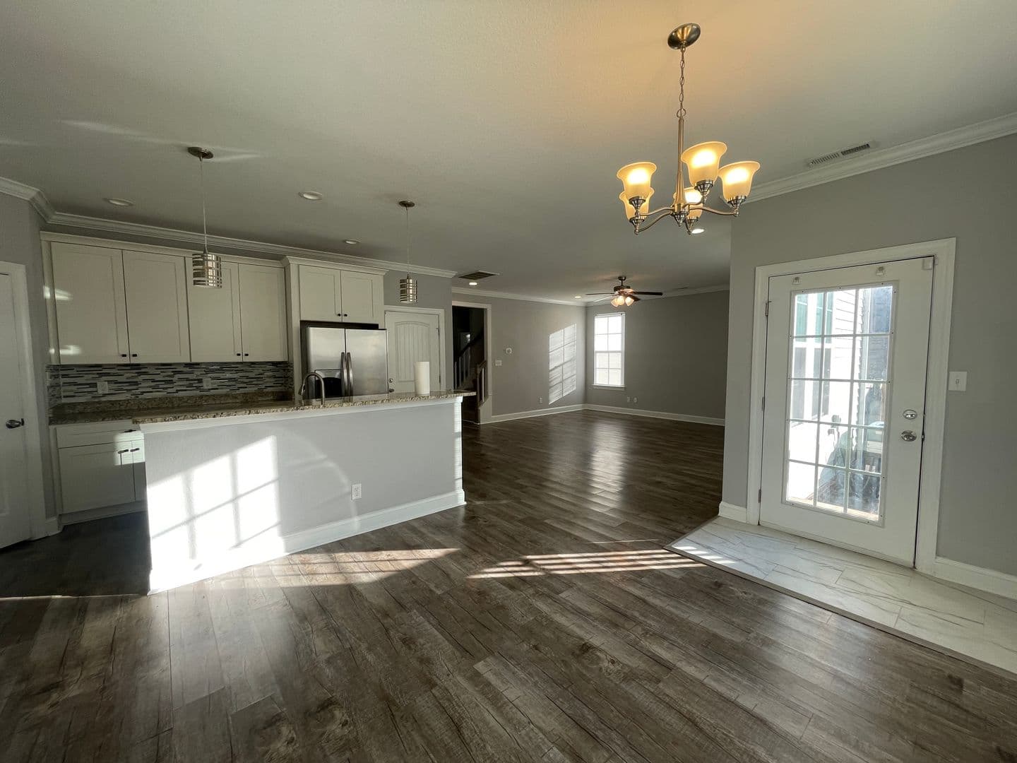 Norfolk House: 5153 South Cape Henry Avenue