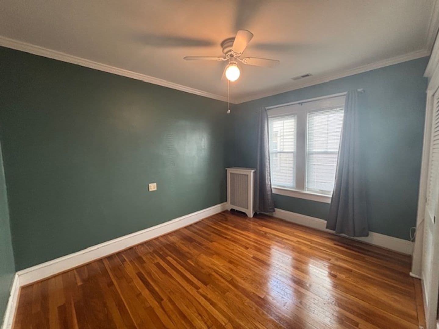 Norfolk House: 1325 Westover Avenue