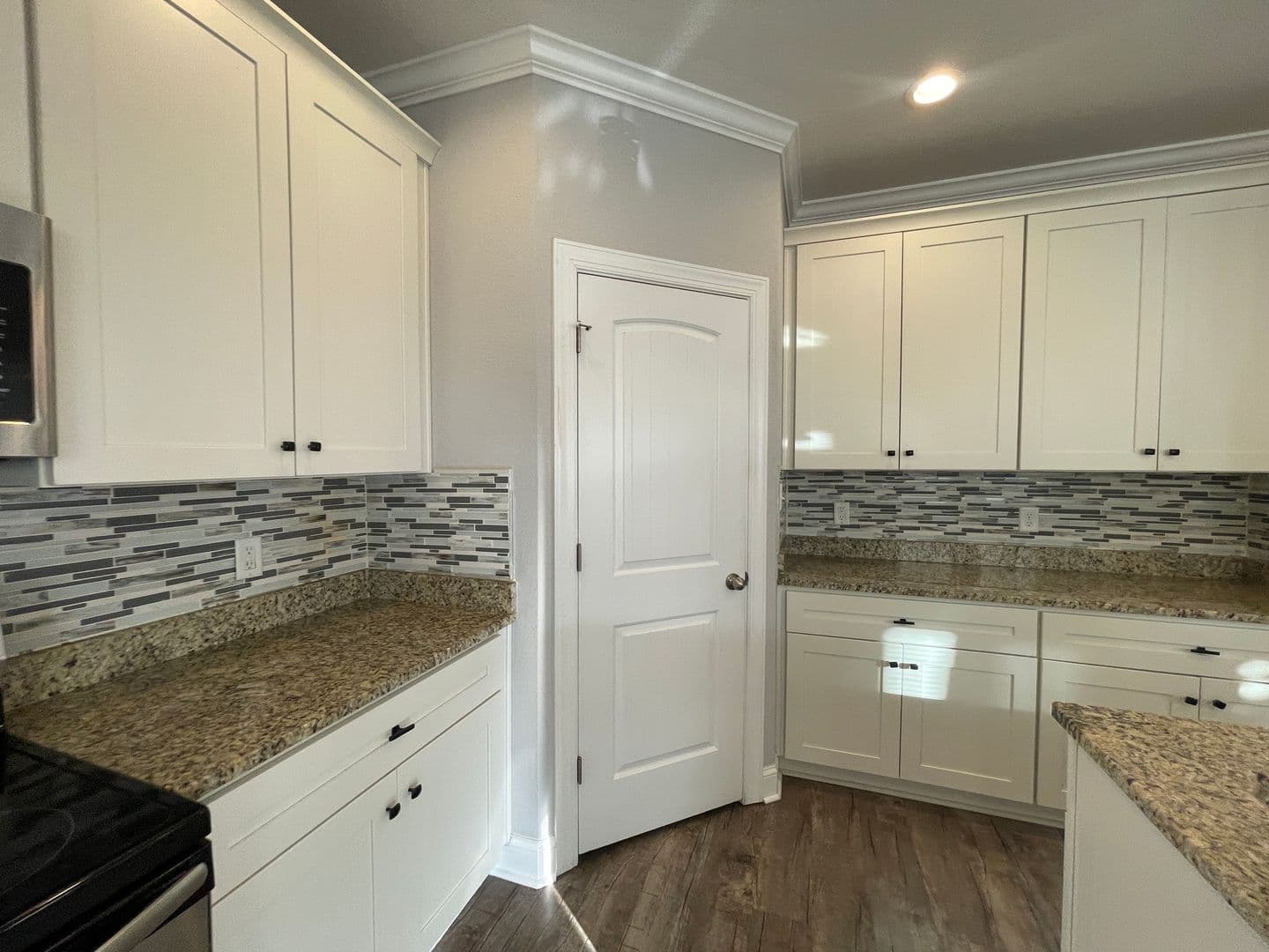 Norfolk House: 5153 South Cape Henry Avenue