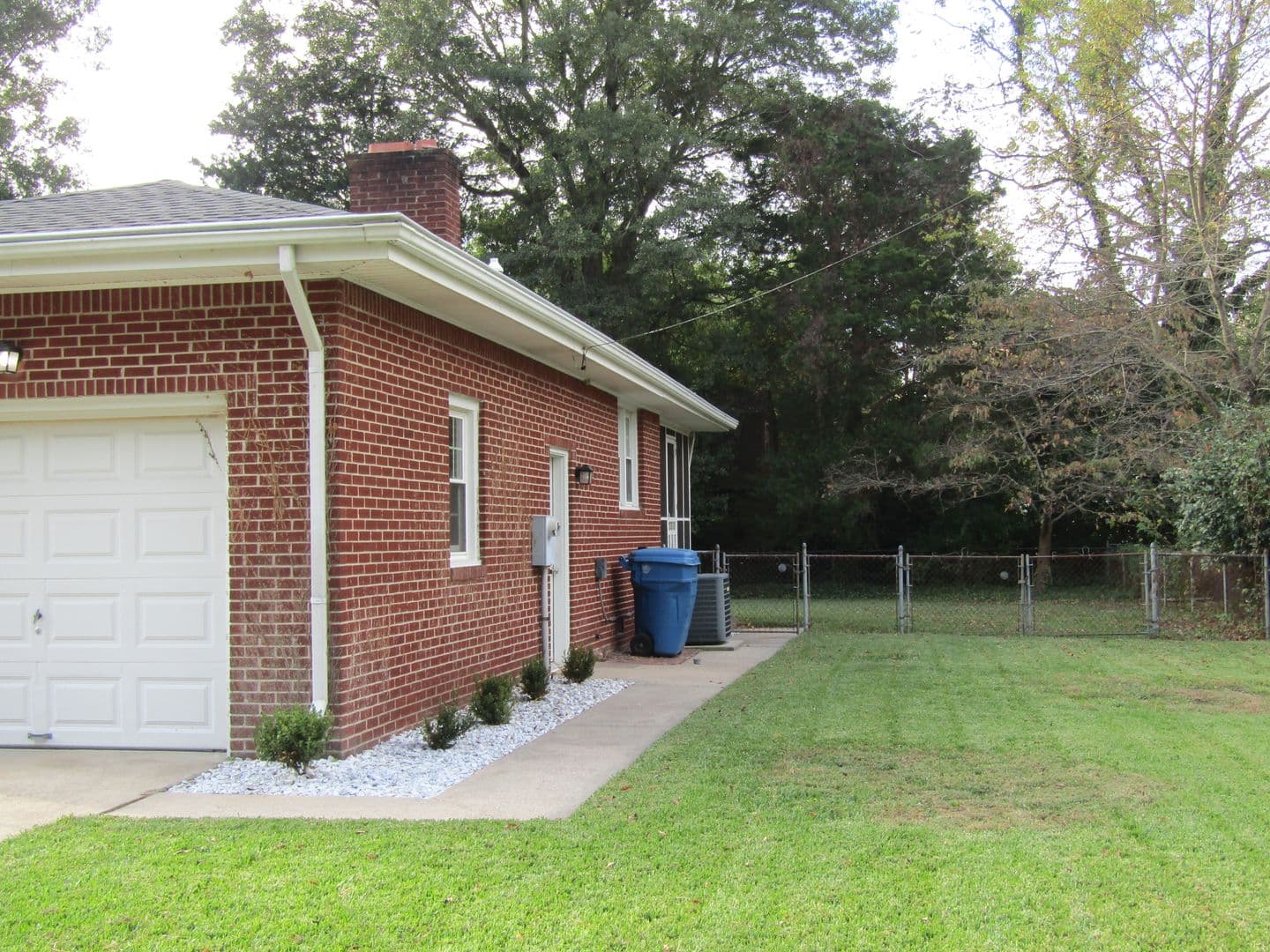 Virginia Beach House: 5113 Lobaugh Drive