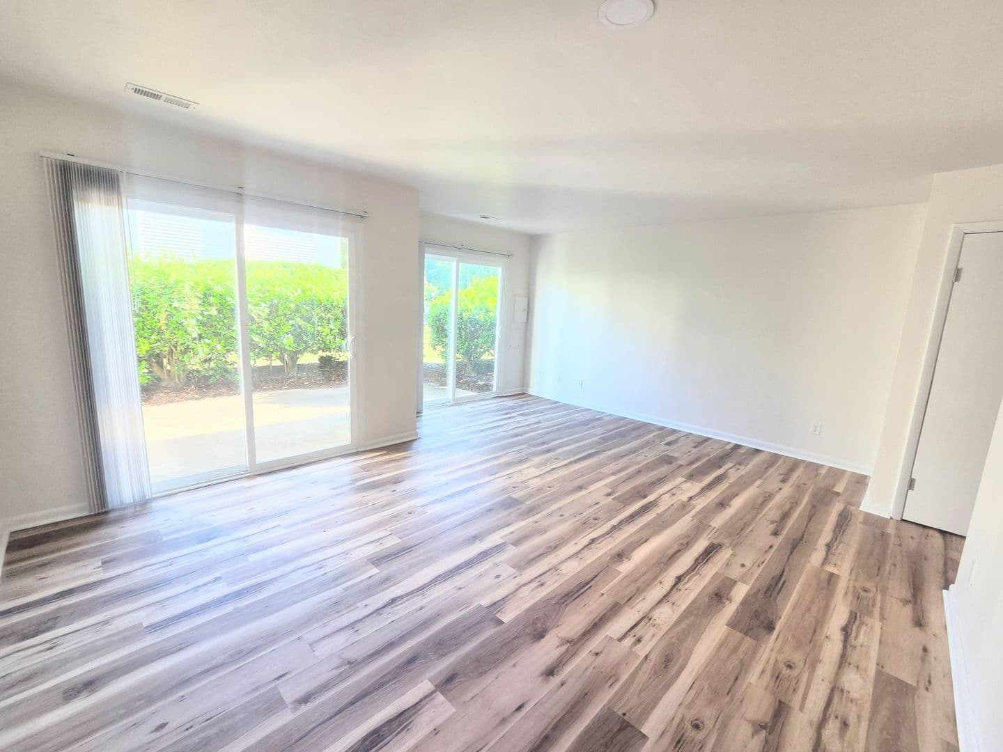 Williamsburg House: 3833 Staffordshire Lane