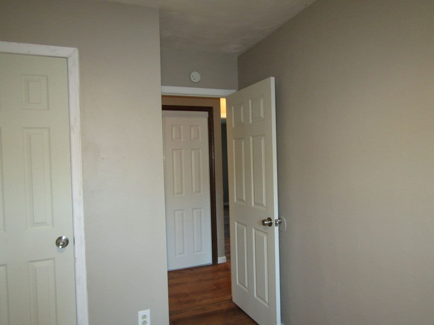 Virginia Beach House: 615 Aubrey Drive