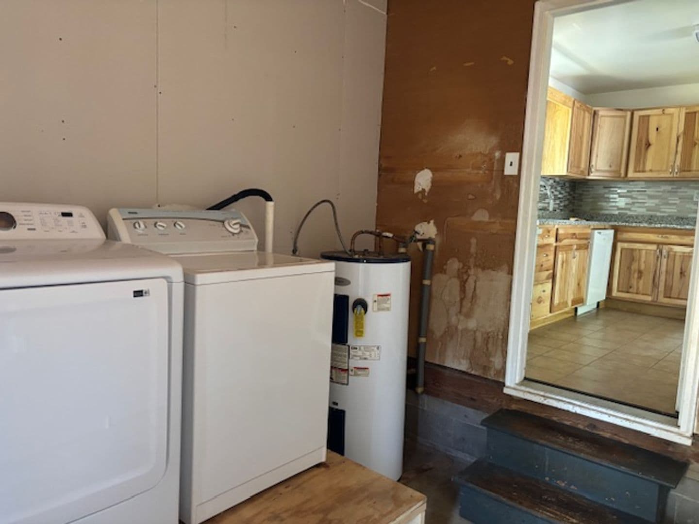 Newport News House: 163 Alva Circle