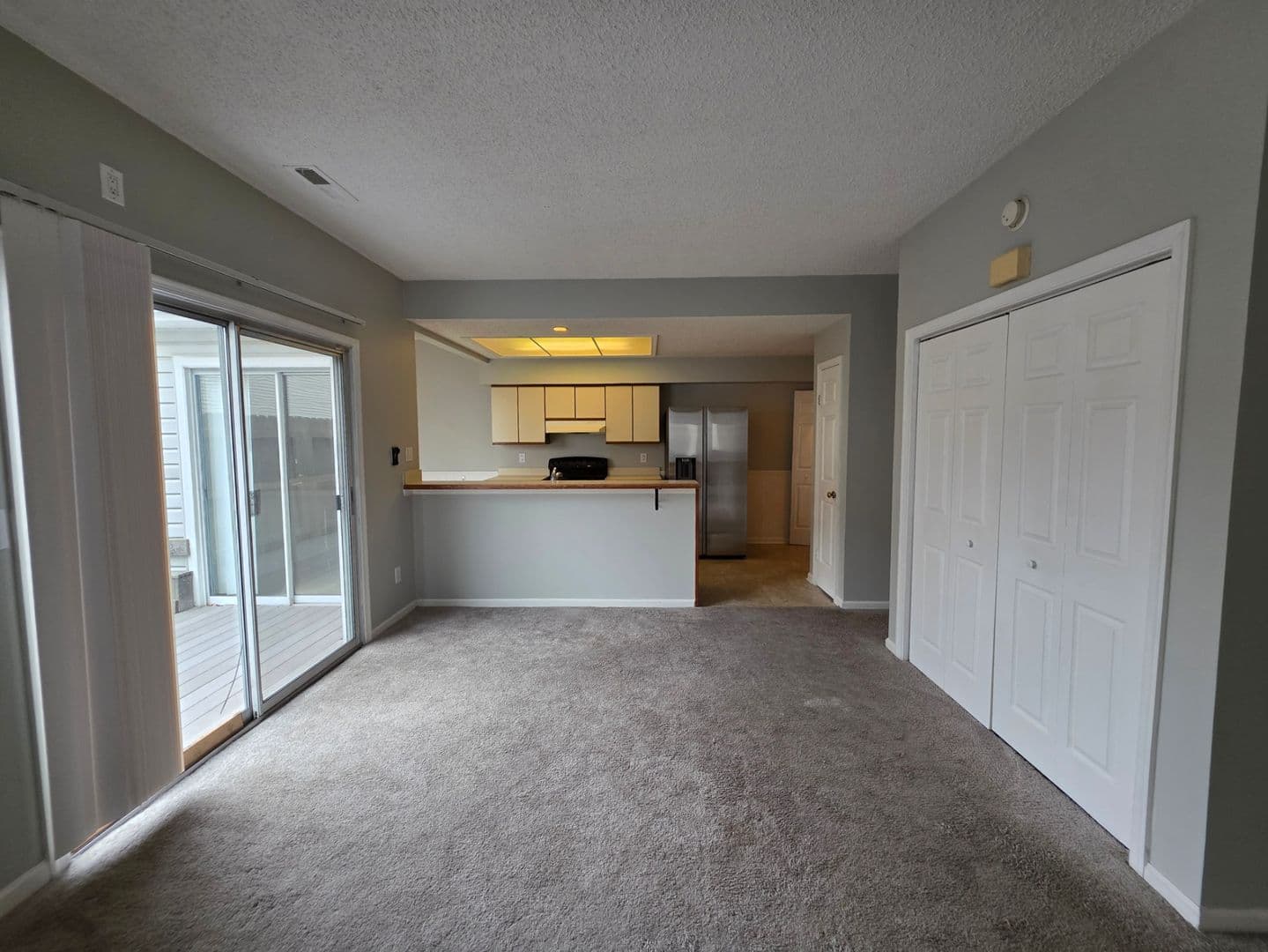 Virginia Beach Condo: 814 Gable Way