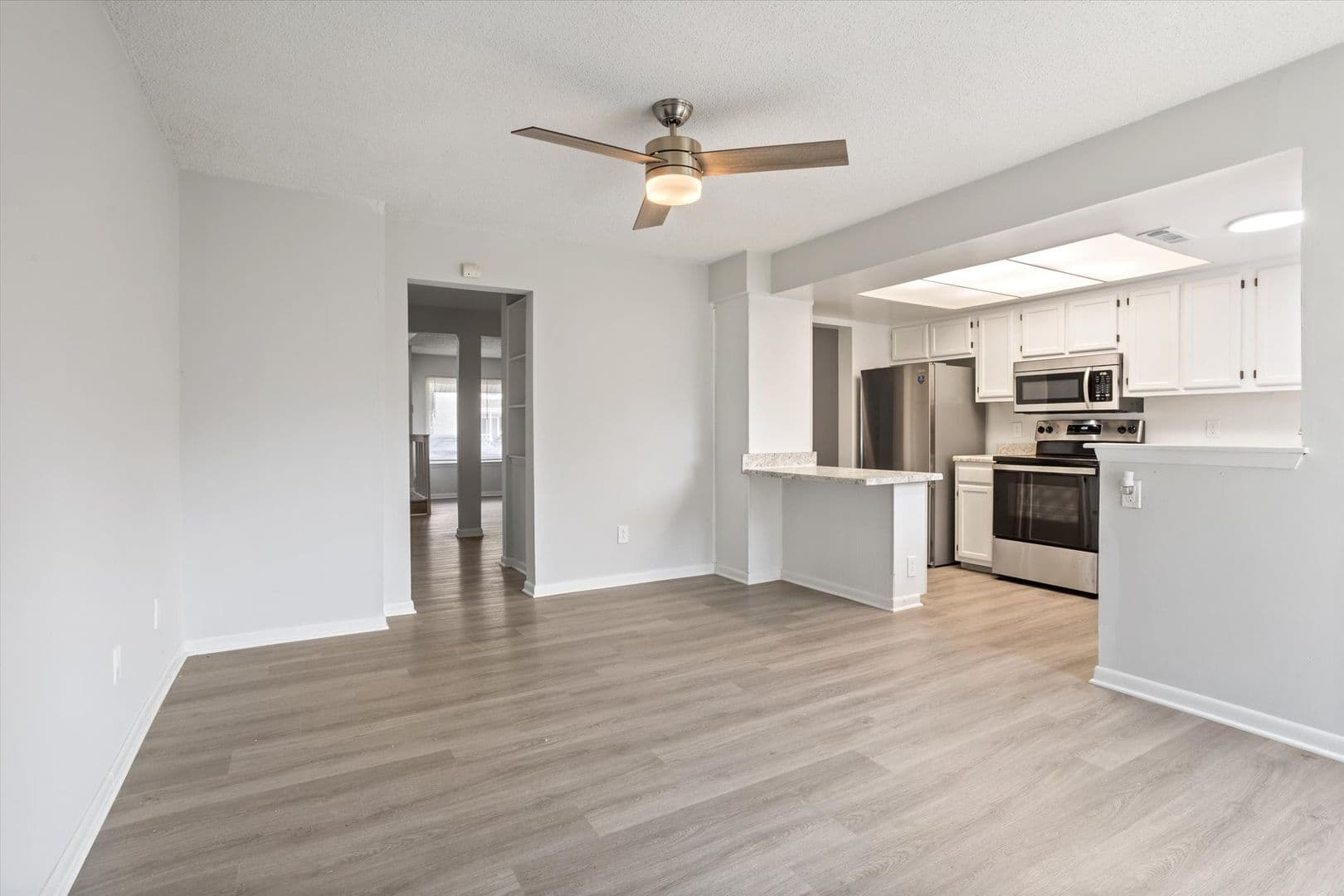 Virginia Beach Townhome: 5525 Campus Drive