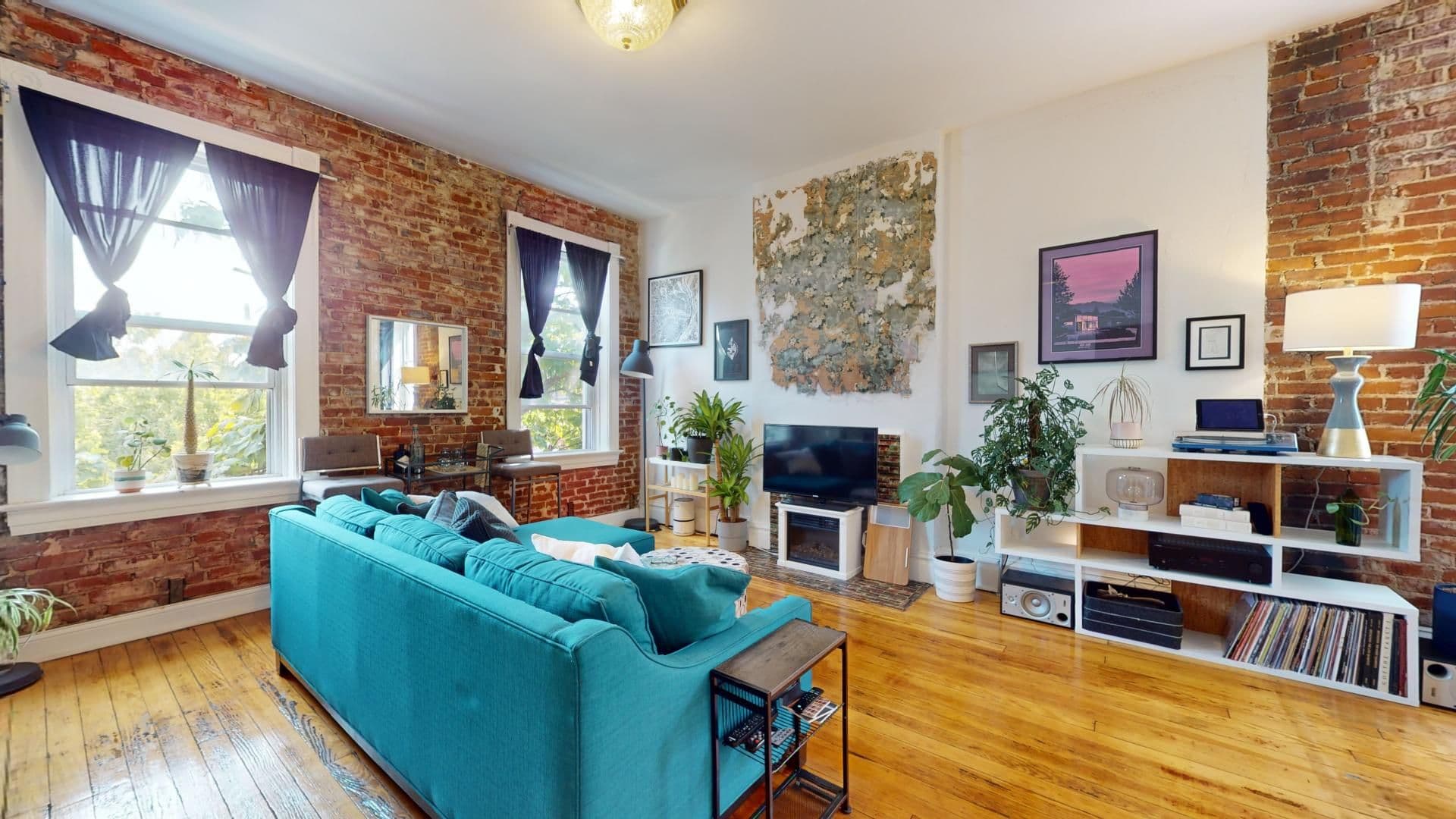 St Louis Apartment: 3531 California