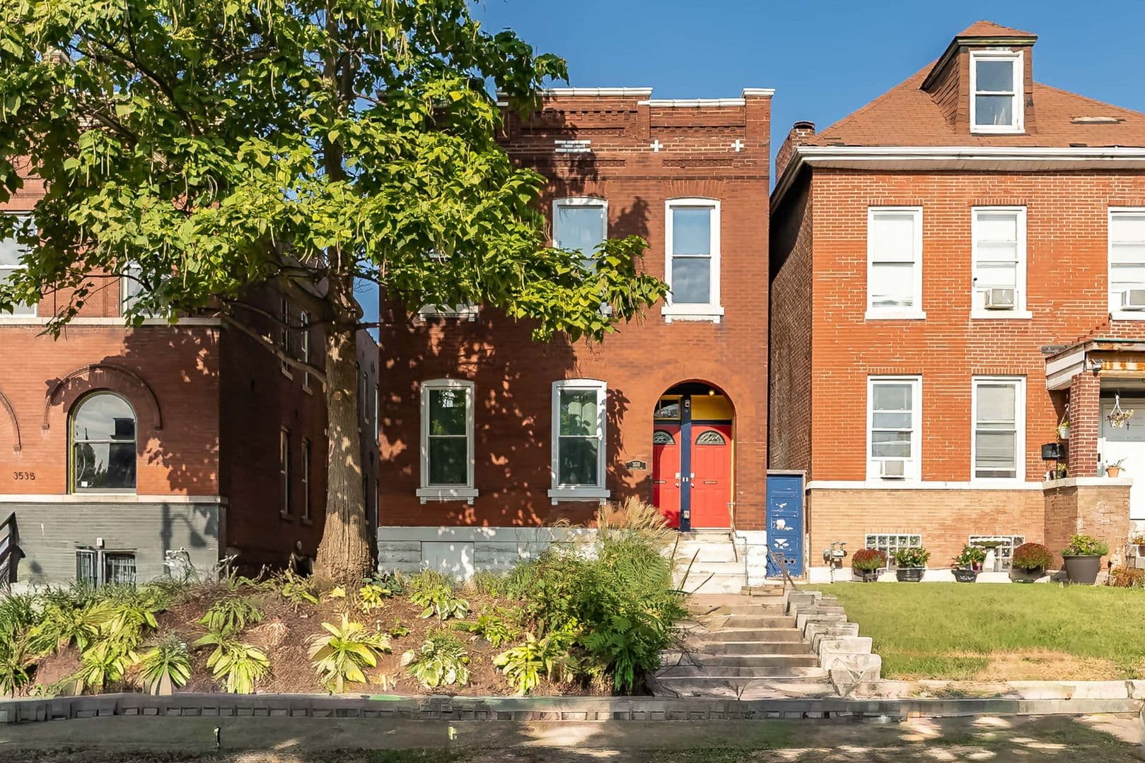 St Louis Apartment: 3531 California