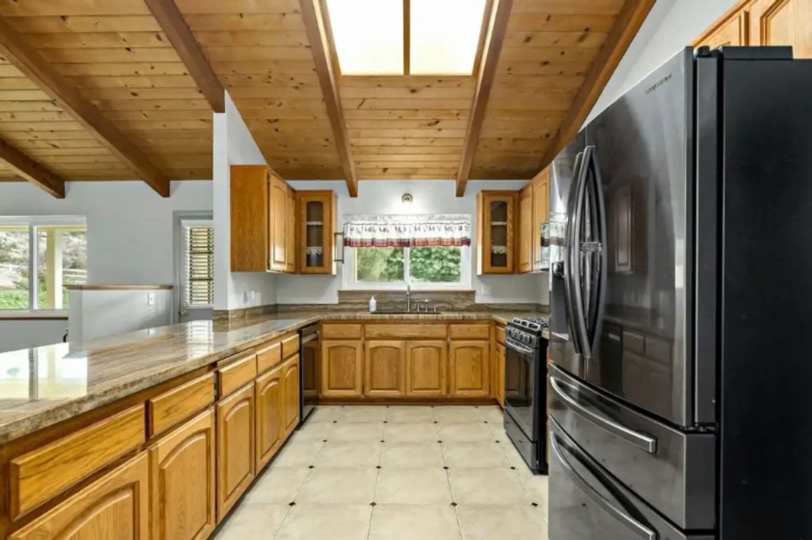 Temecula House: 38970 Yuma Ln