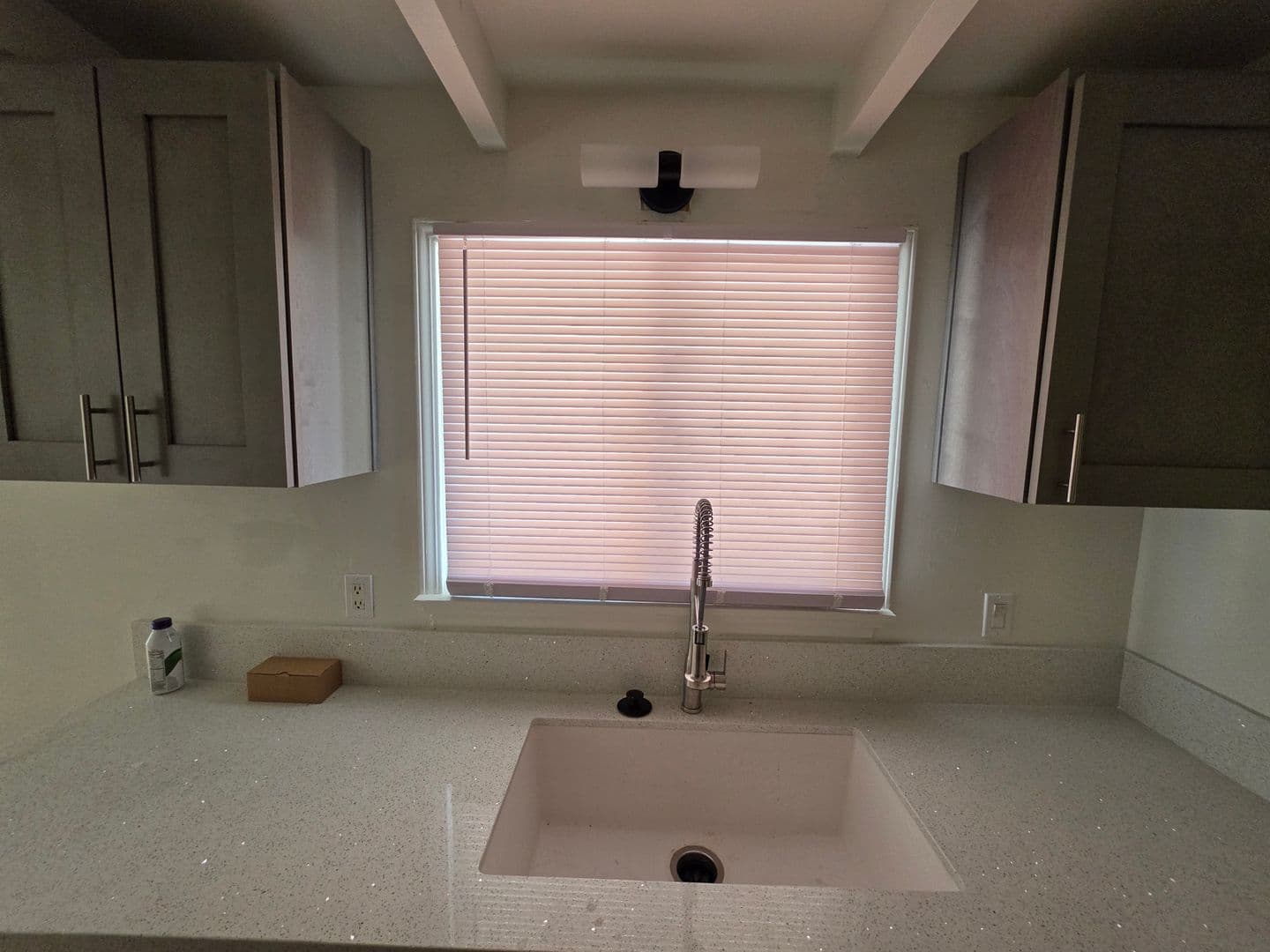 Hemet Apartment: 40360 Mayberry Ave