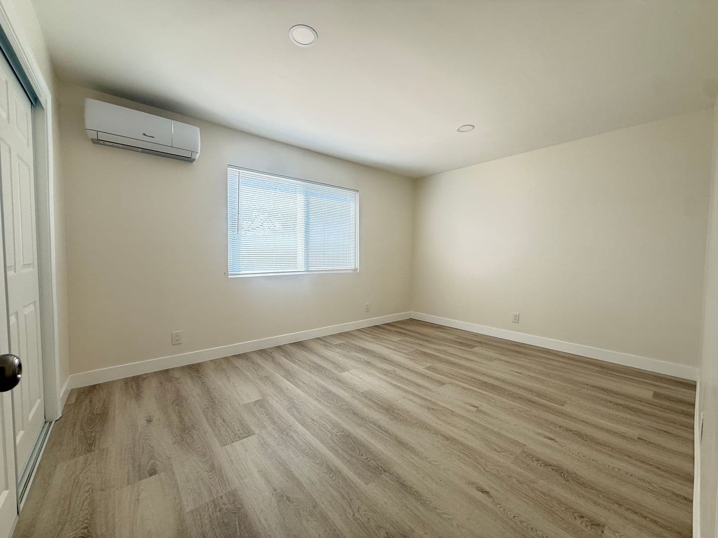 Pomona Apartment: 1994 S Park Avenue