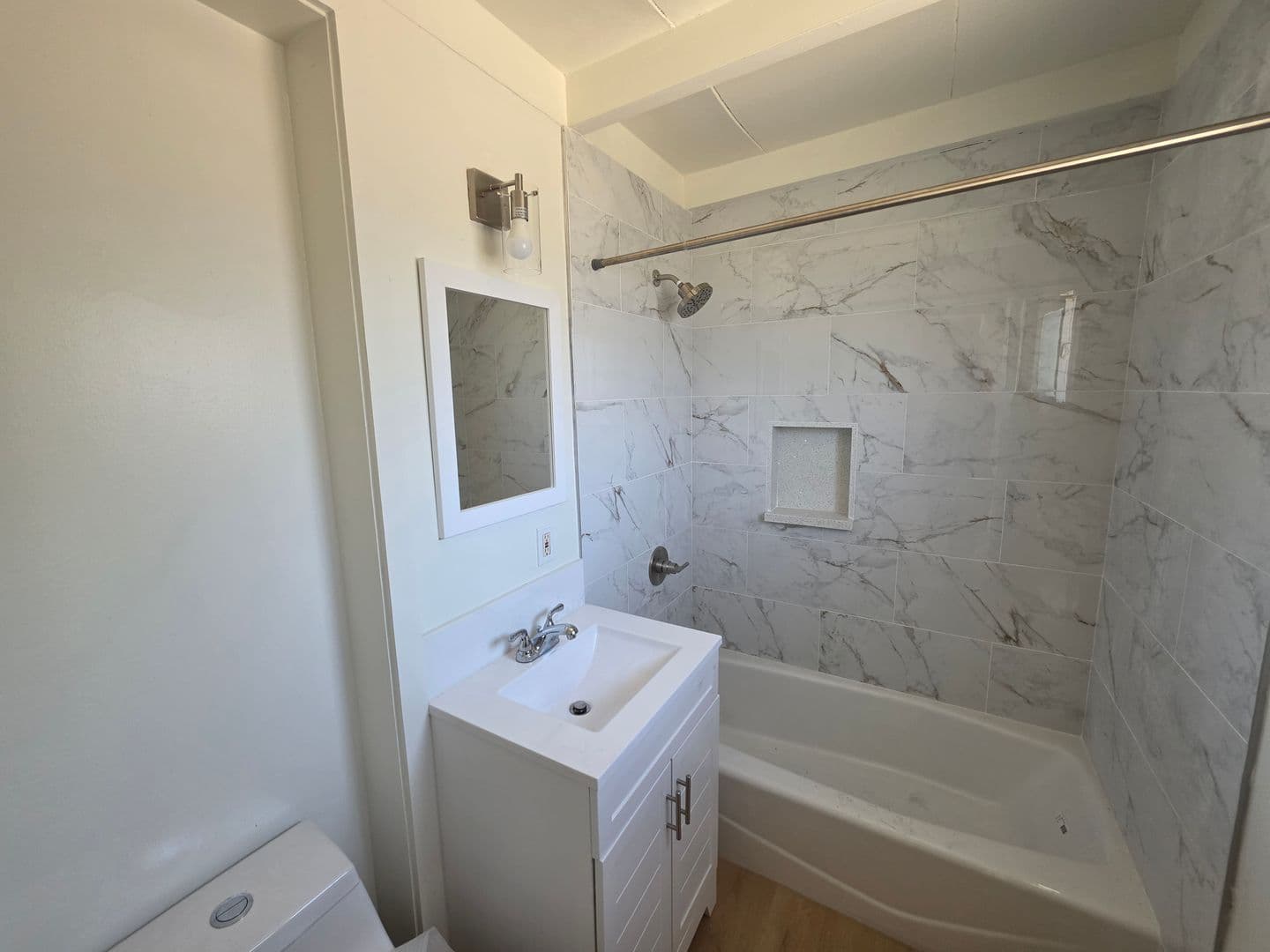 Hemet Apartment: 40360 Mayberry Ave