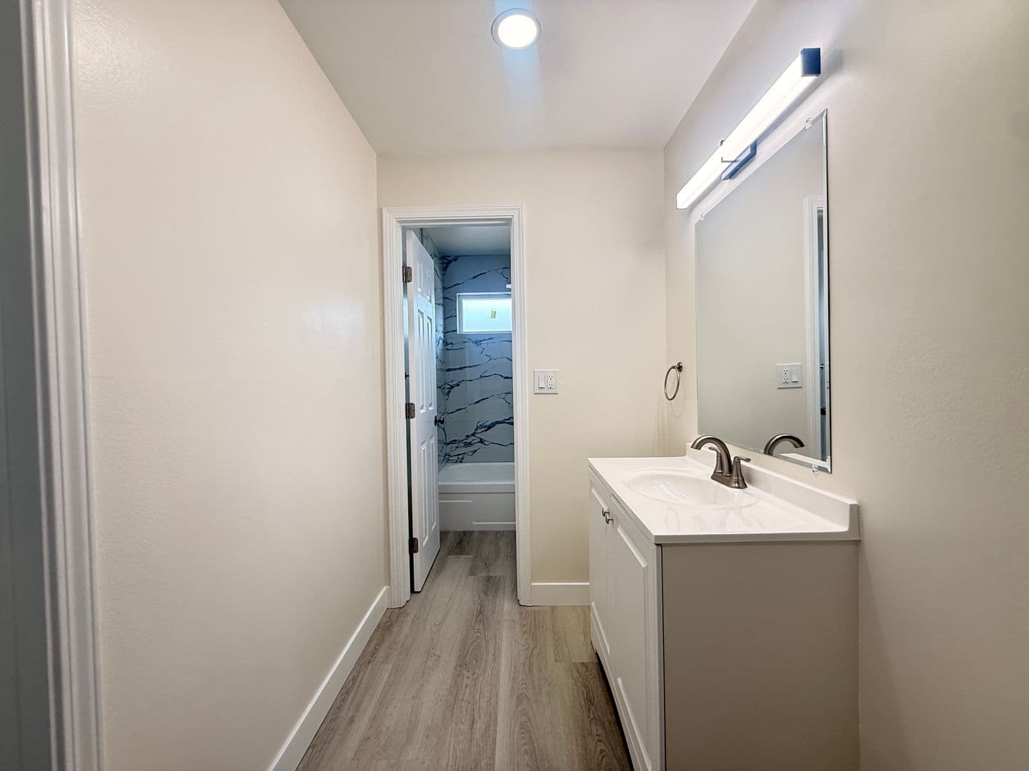 Pomona Apartment: 1994 S Park Avenue