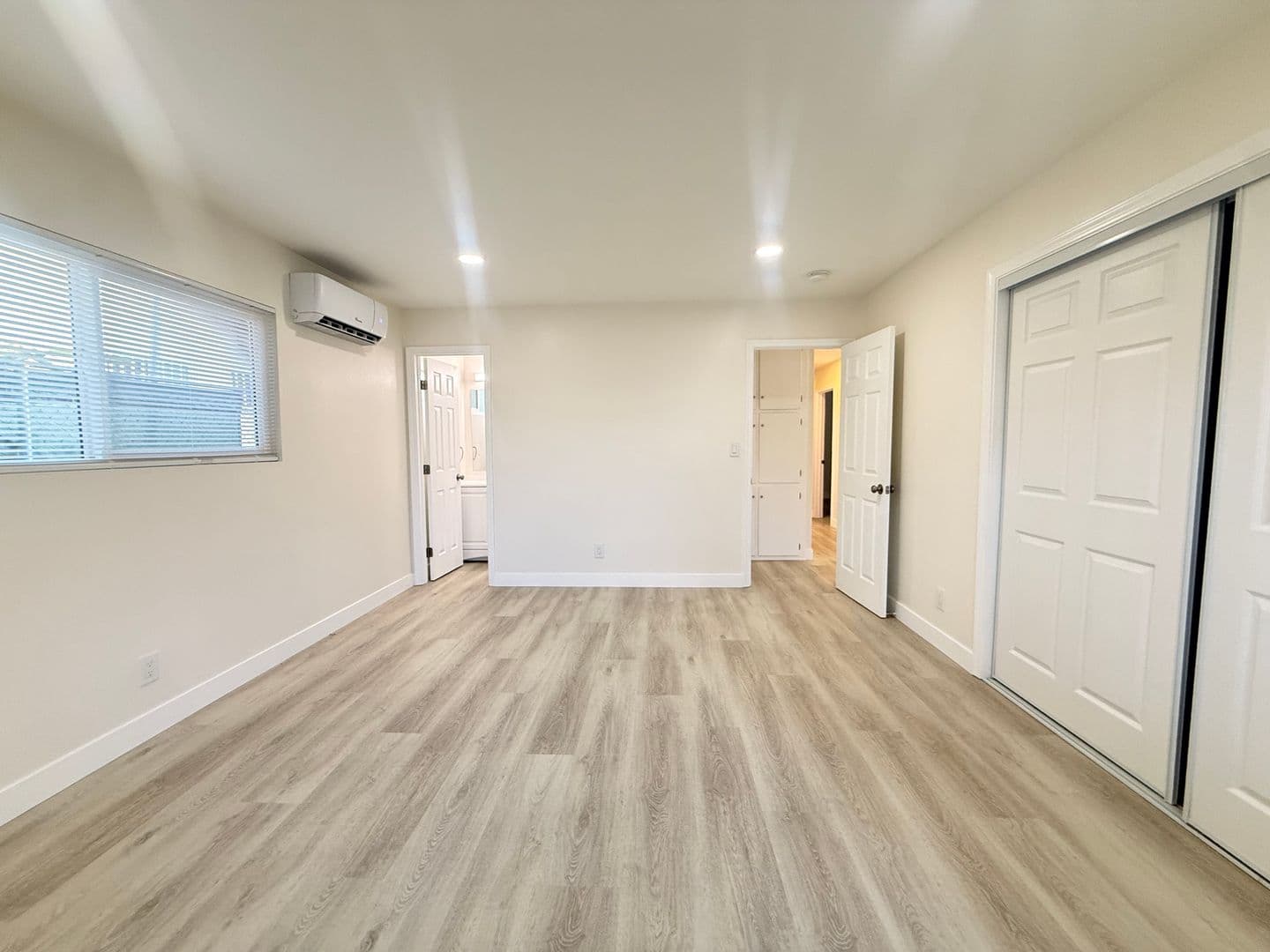 Pomona Apartment: 1994 S Park Avenue
