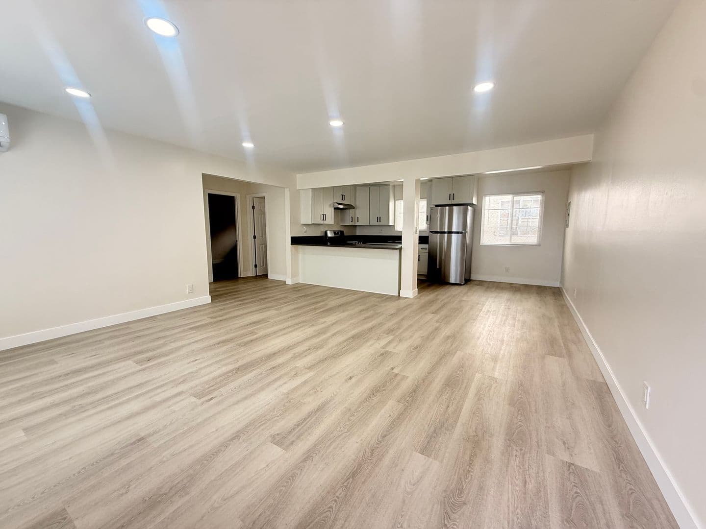 Pomona Apartment: 1994 S Park Avenue