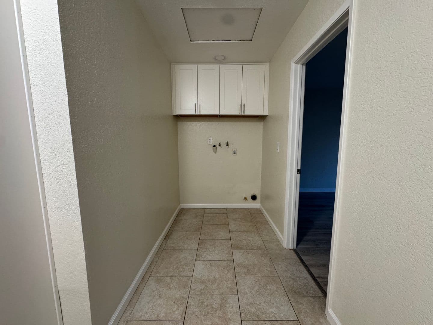 Hemet Apartment: 41749-55 Marine Dr