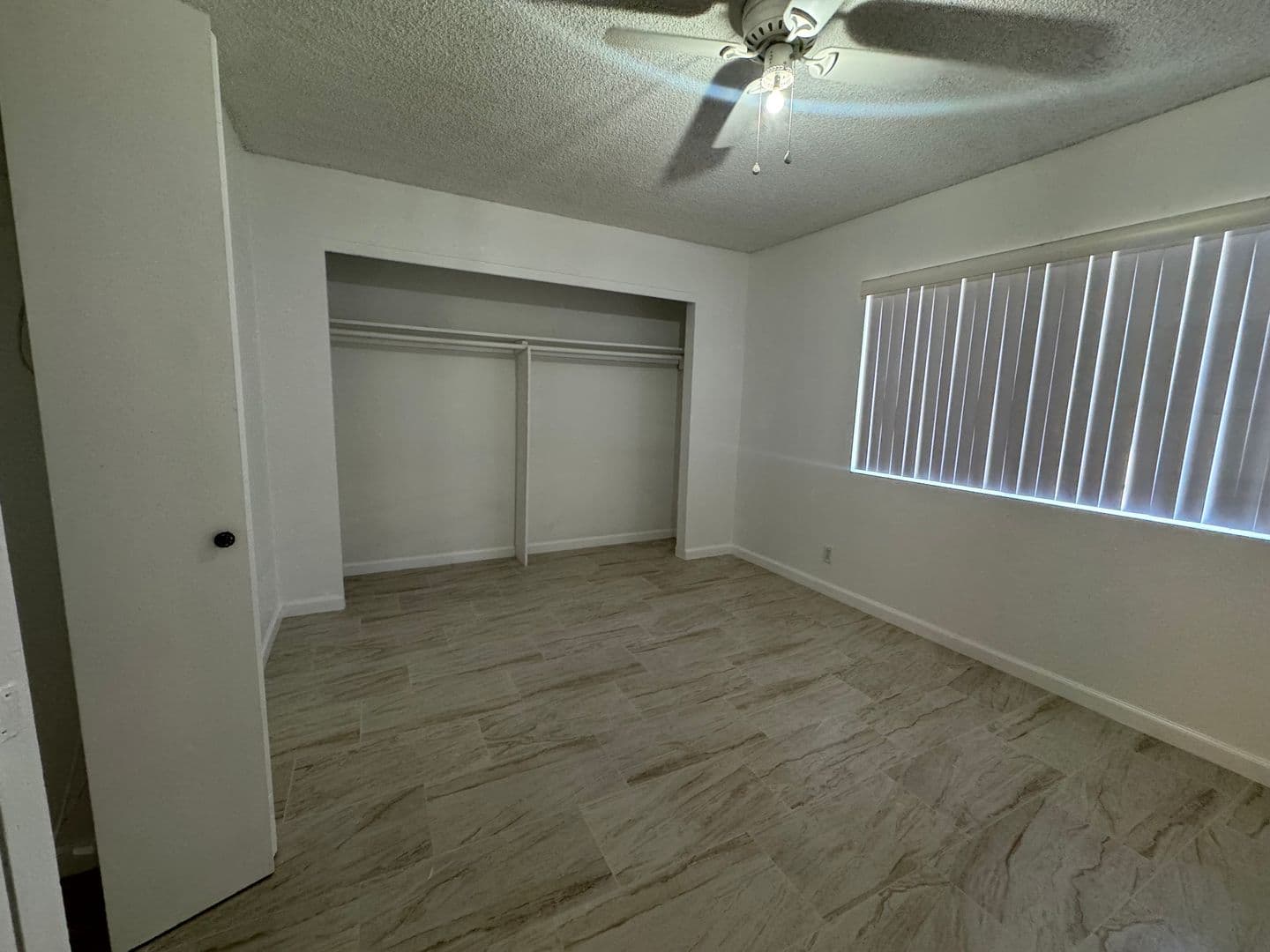 Hemet Apartment: 41650-52 Marine Dr