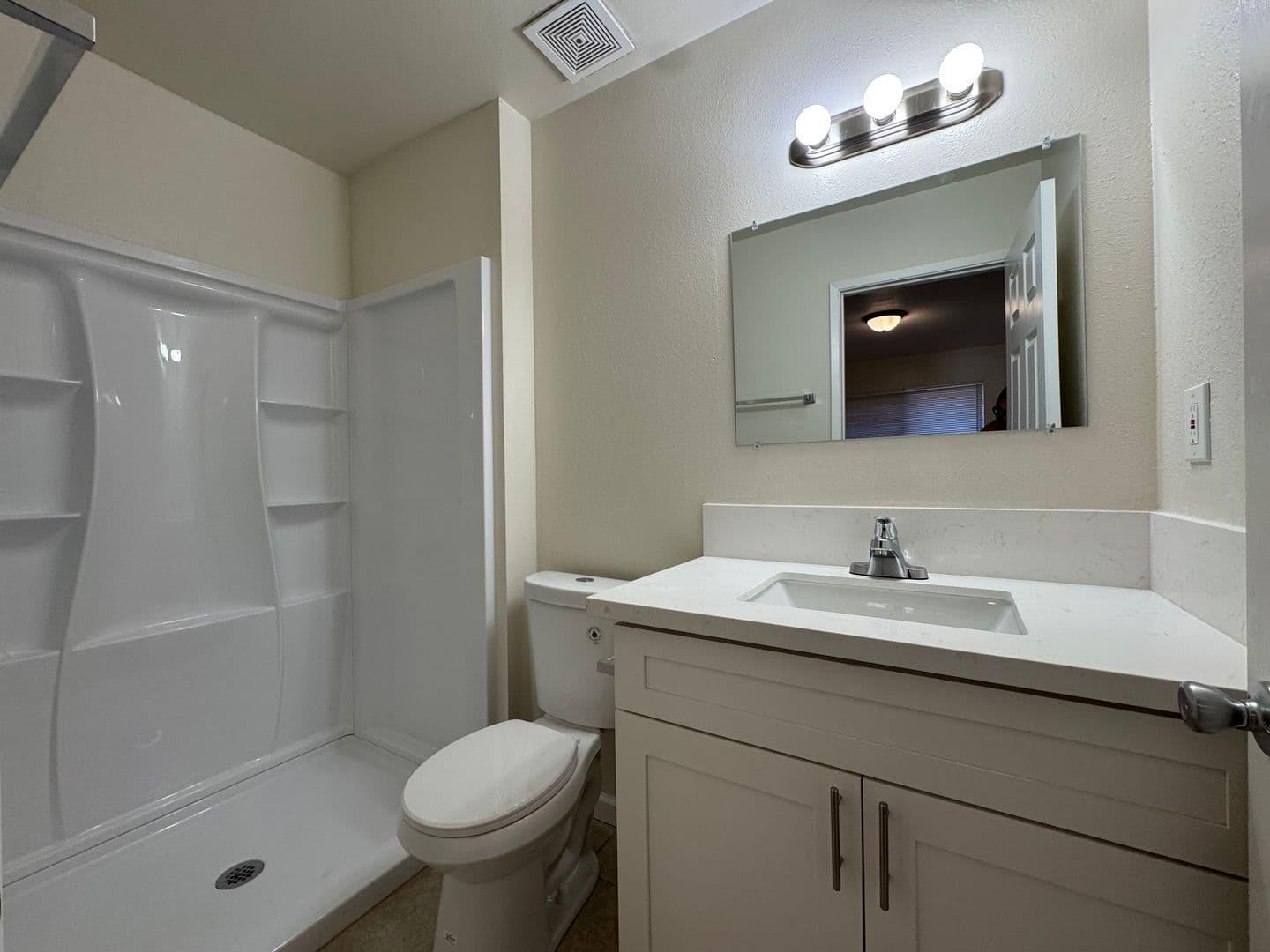 Hemet Apartment: 41749-55 Marine Dr