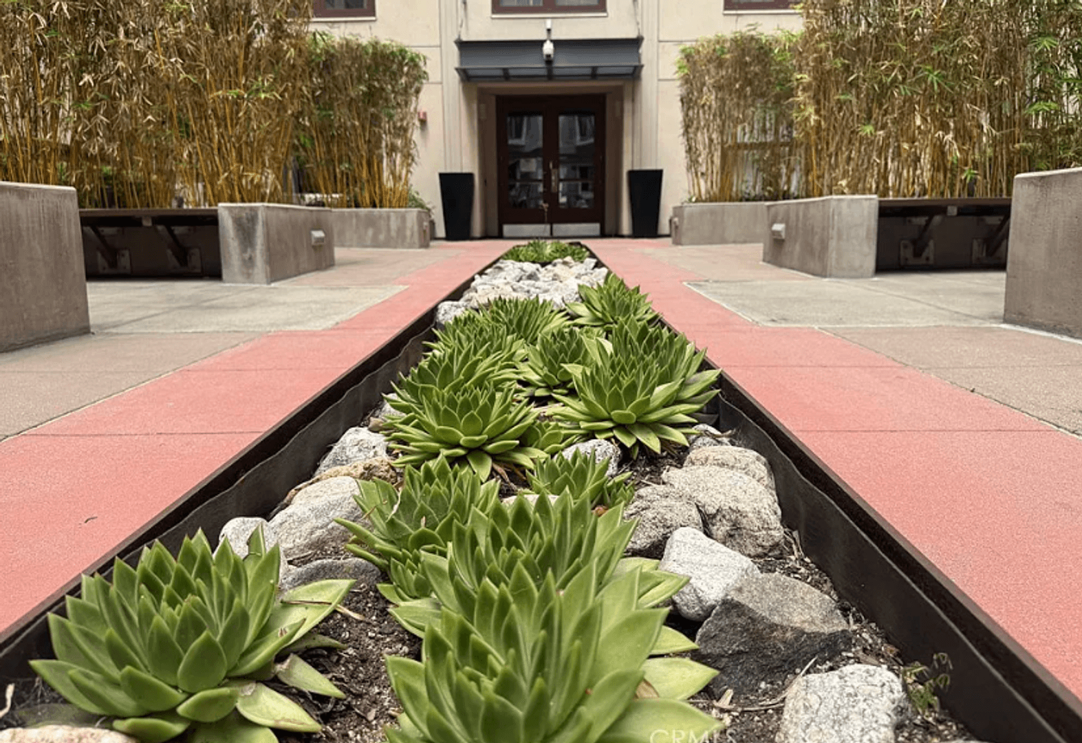 San Diego Apartment: 1150 J Street