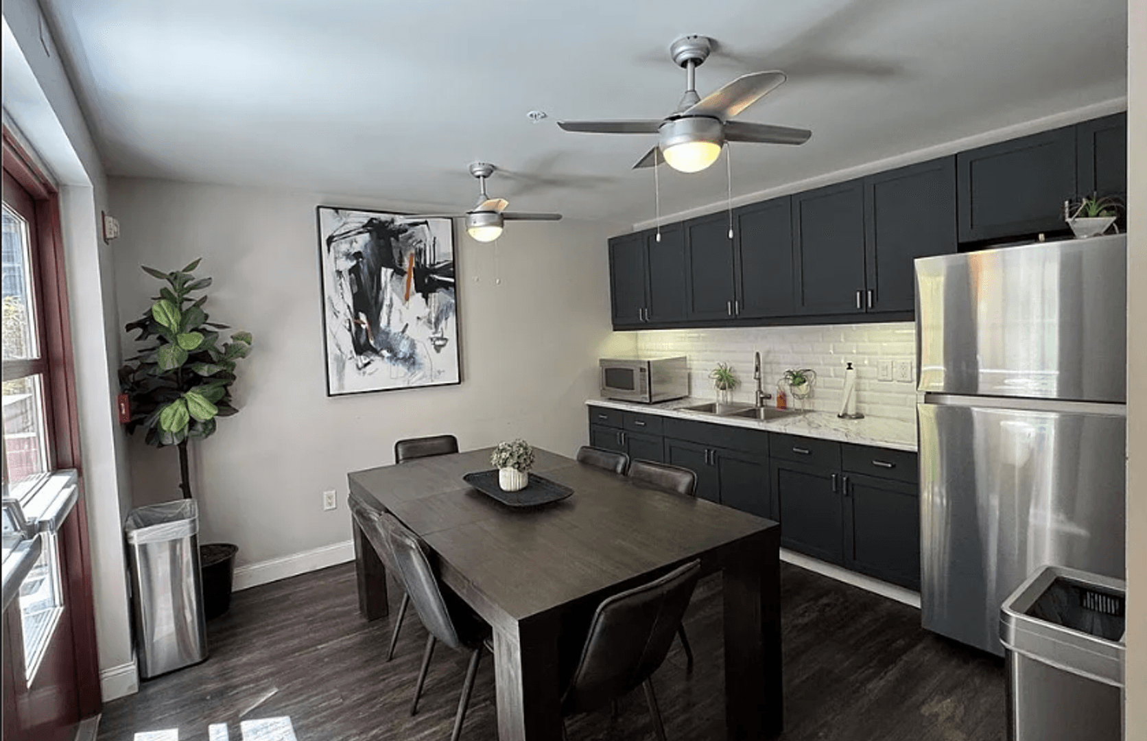 San Diego Apartment: 1150 J Street