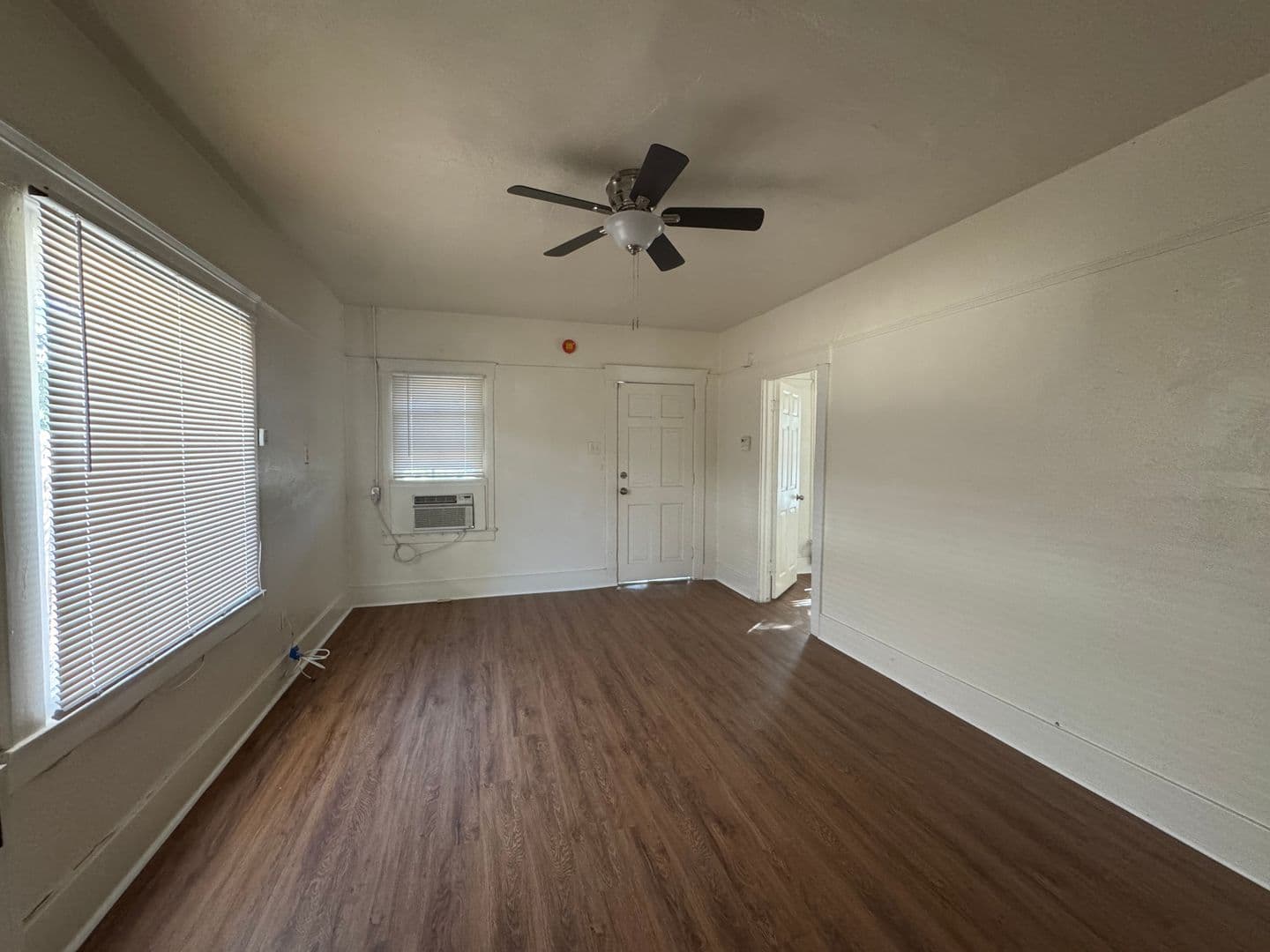 Hemet House: 224 W. Latham Avenue