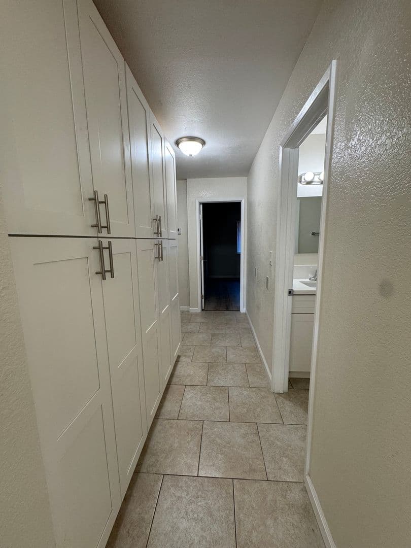 Hemet Apartment: 41749-55 Marine Dr