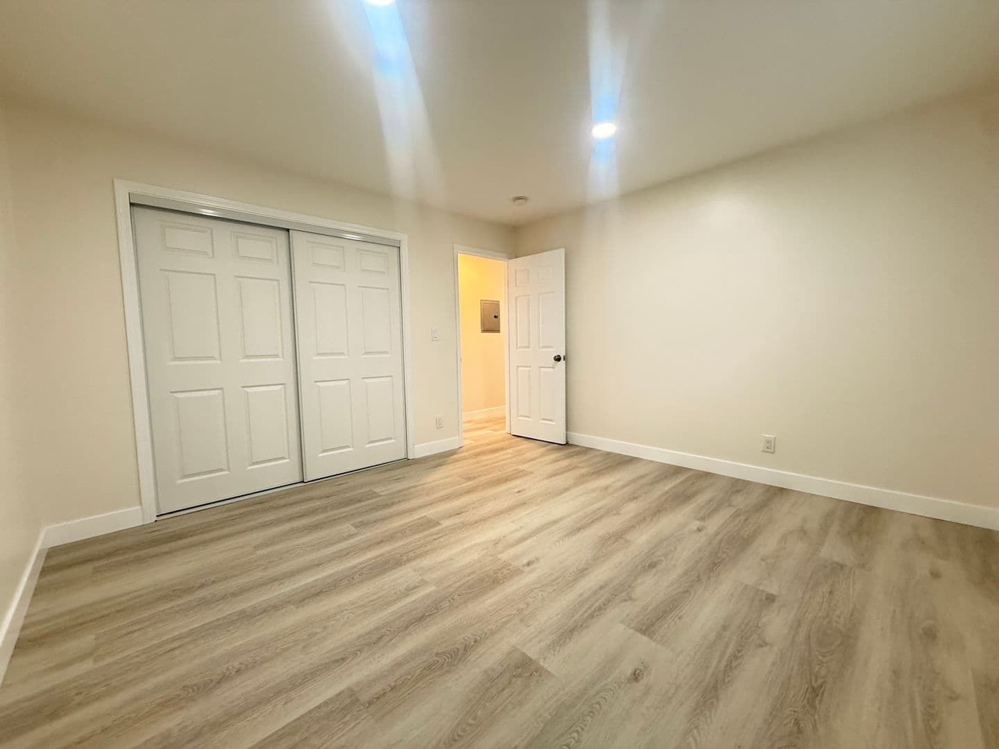 Pomona Apartment: 1994 S Park Avenue